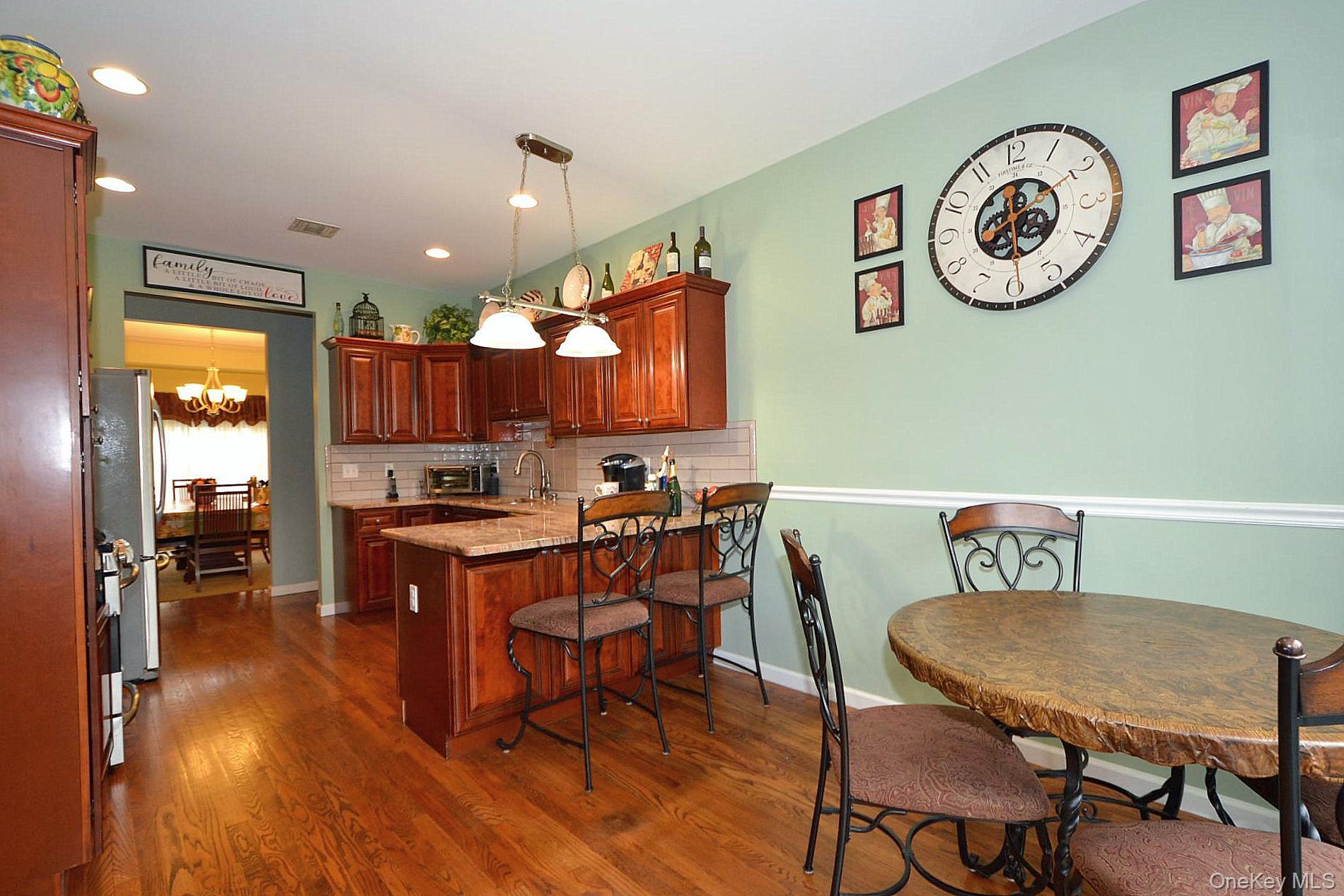 #8 photo, 11 Macintosh, サフォーク郡 Selden , NY 11784