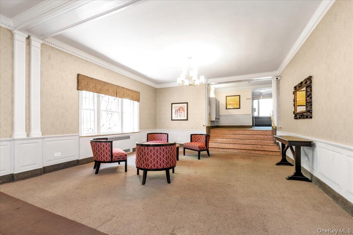 #2 photo, 84-49 168th Street, Jamaica Hills , NY 11432