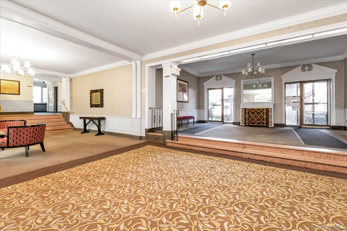 #9 photo, 84-49 168th Street, Jamaica Hills , NY 11432