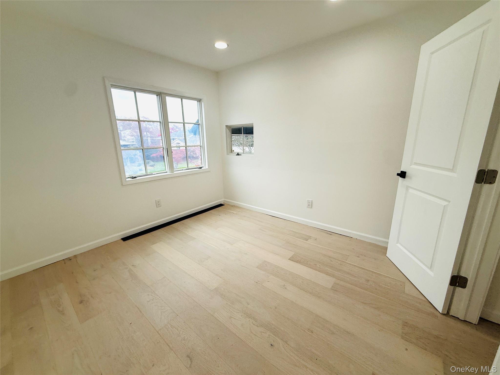 #16 photo, 65 Mellow Ln, Jericho , NY 11753