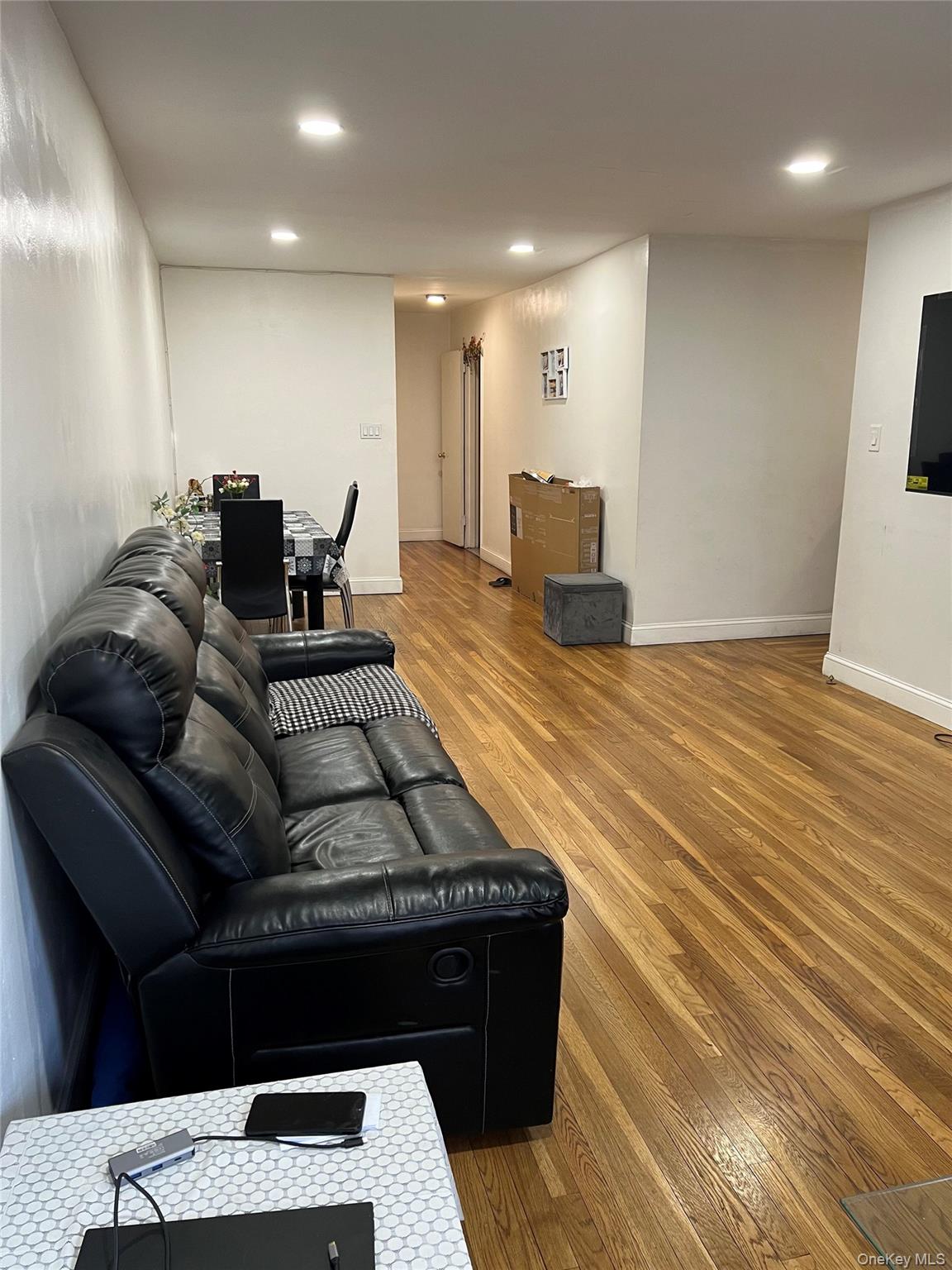 #8 photo, 94-10 59th Avenue, Elmhurst , NY 11373