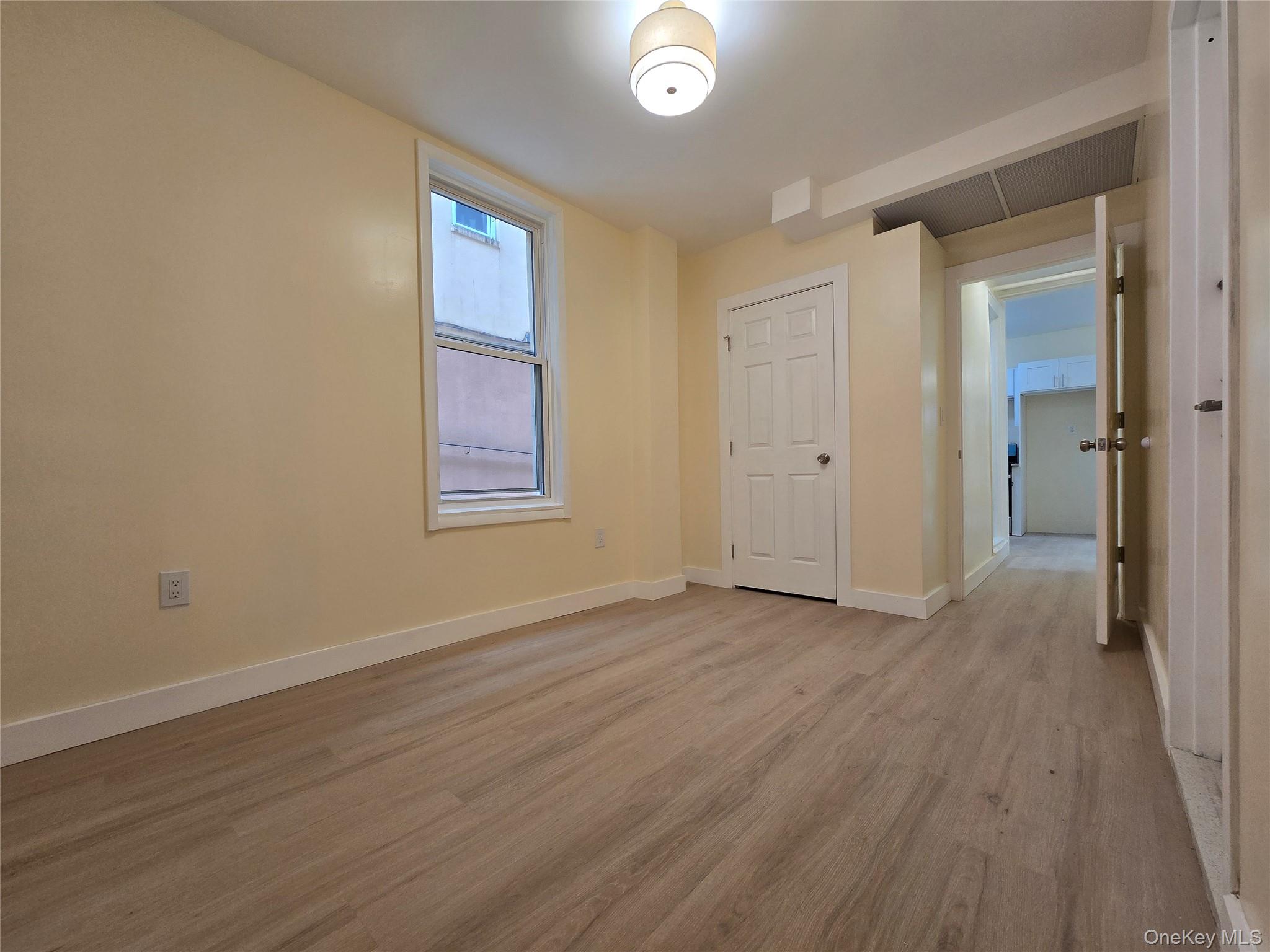 #5 photo, 3264 45th Street, Astoria , NY 11103