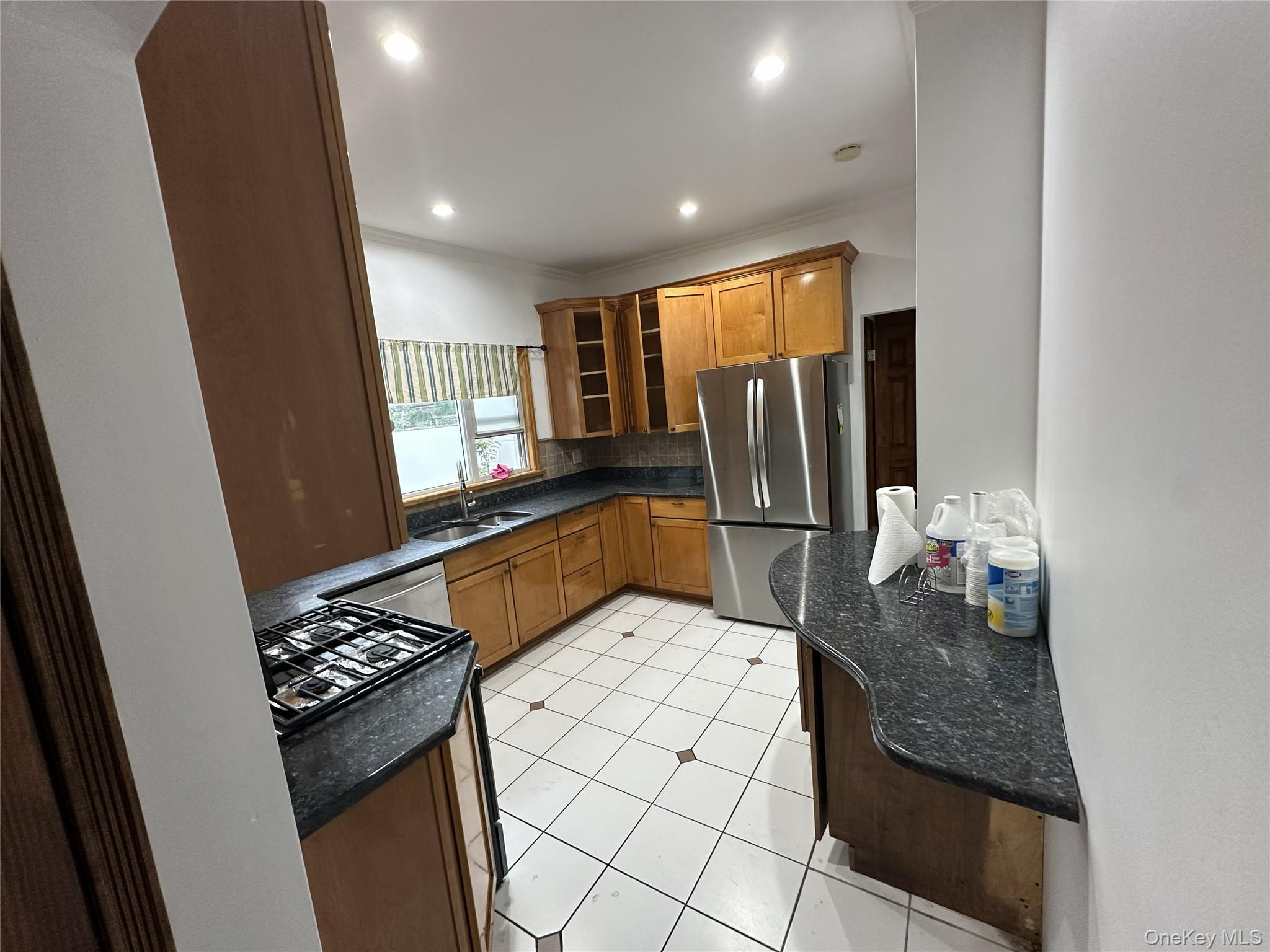 #7 photo, 16804 35th Avenue, Flushing , NY 11358