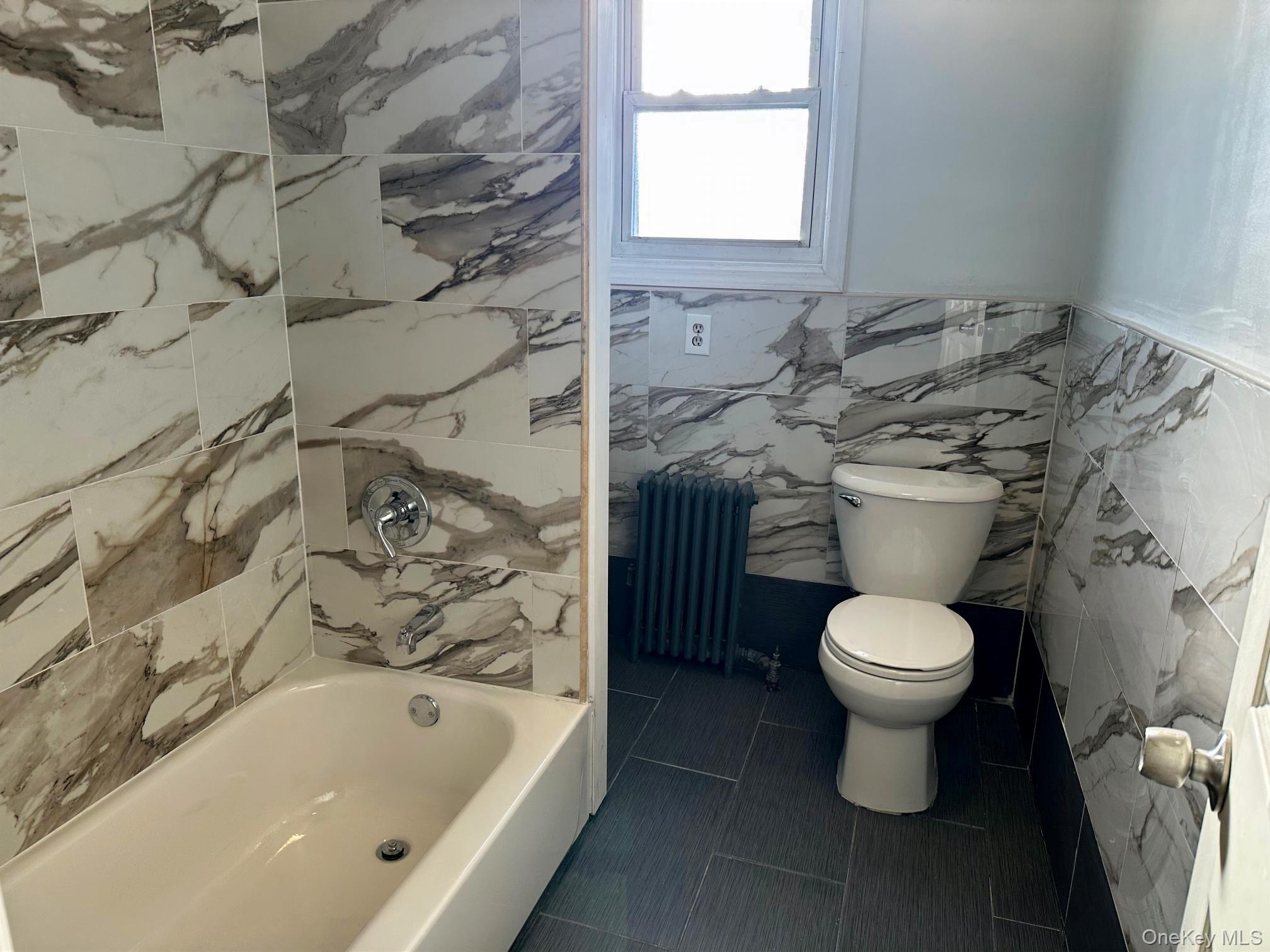 #8 photo, 11650 128th Street, South Ozone Park , NY 11420