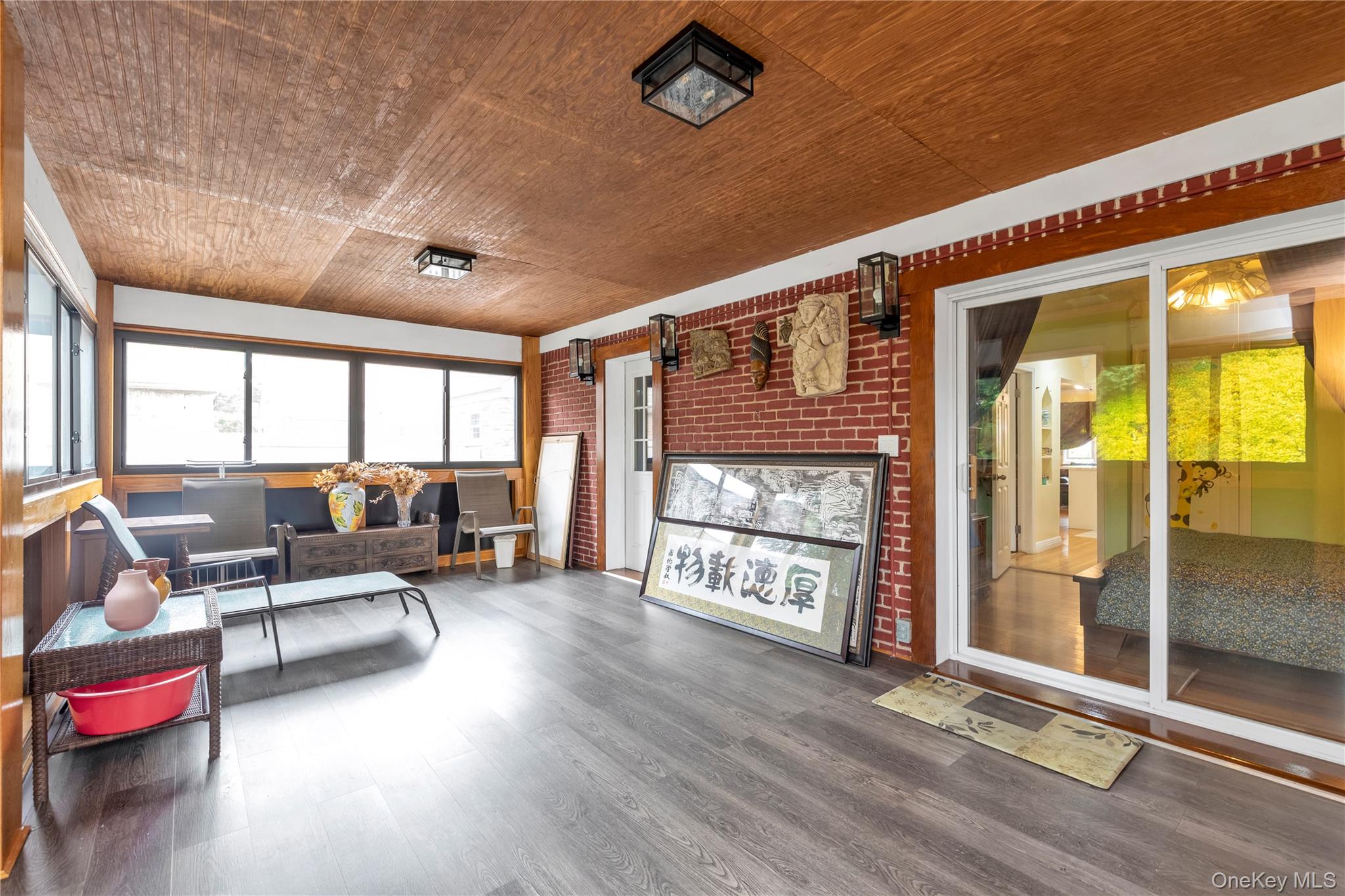 #10 photo, 590 Langley, West Hempstead , NY 11552