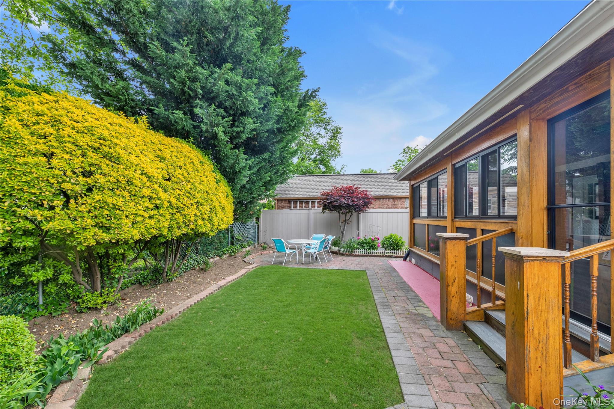 #17 photo, 590 Langley, West Hempstead , NY 11552