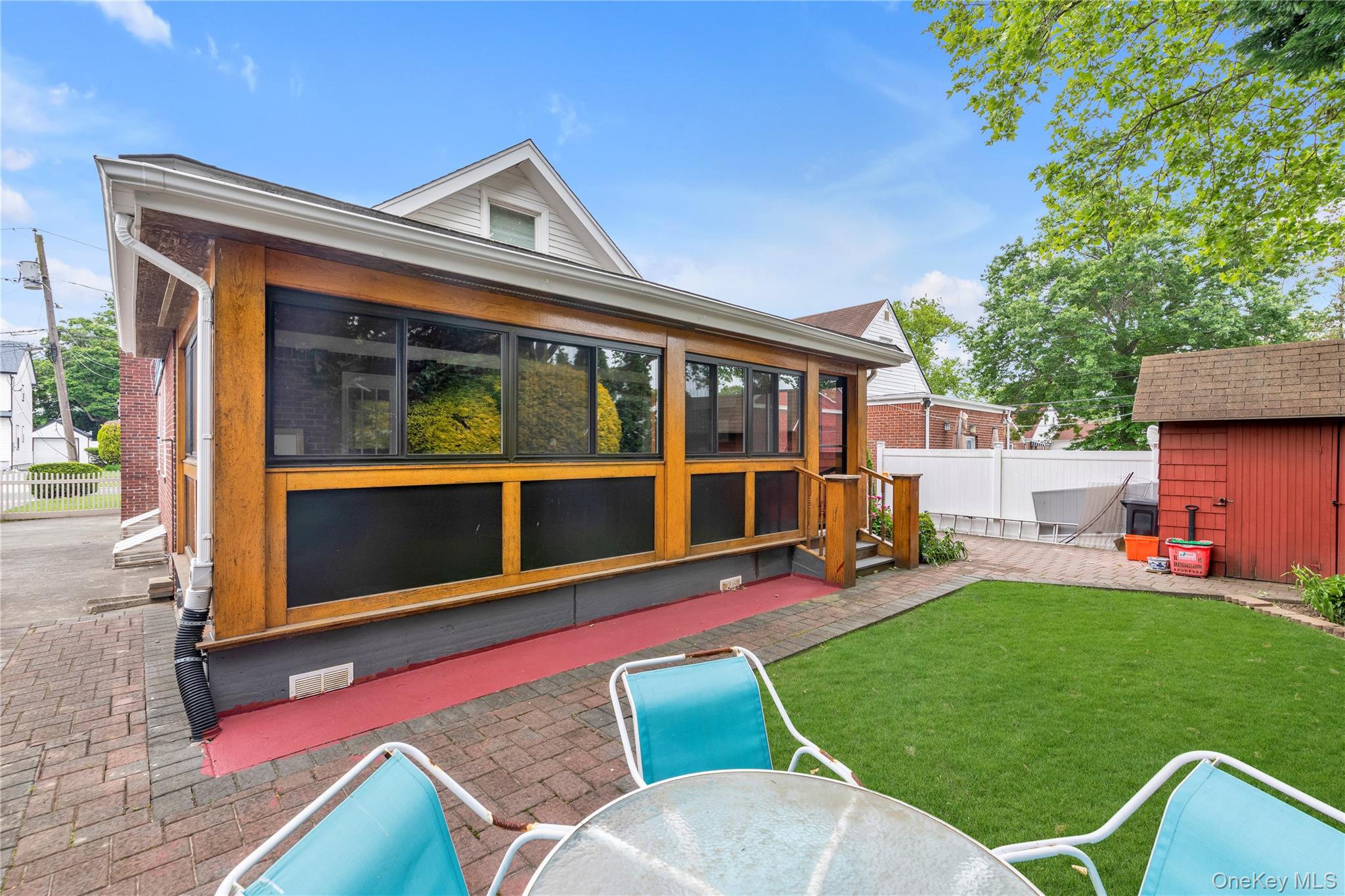 #18 photo, 590 Langley, West Hempstead , NY 11552