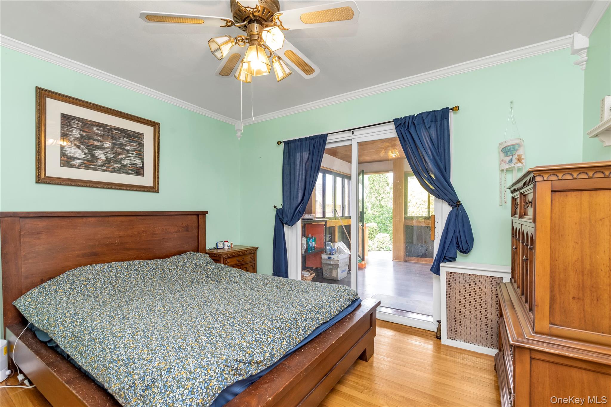 #7 photo, 590 Langley, West Hempstead , NY 11552