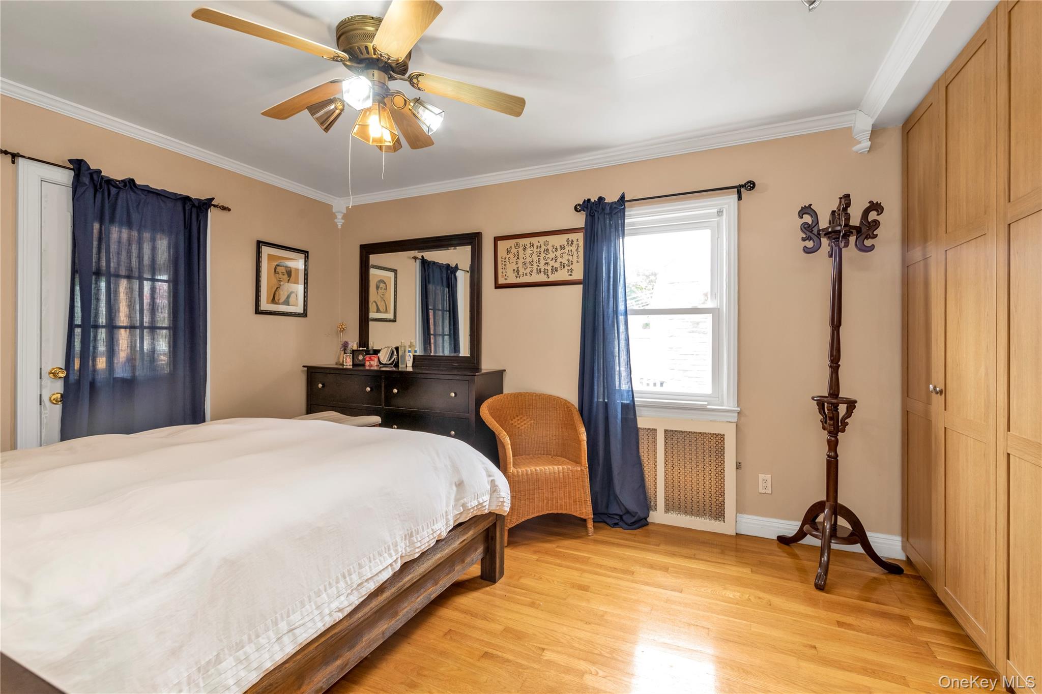 #8 photo, 590 Langley, West Hempstead , NY 11552