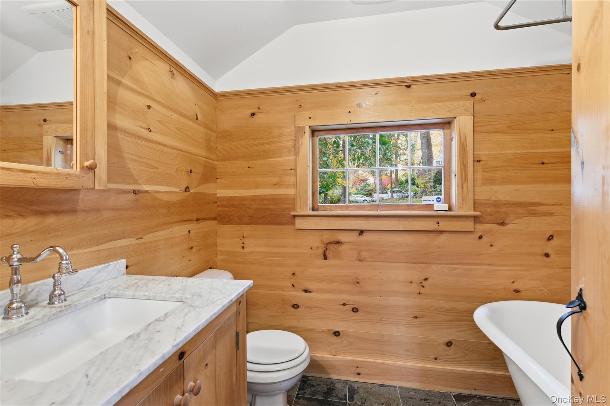 #13 photo, 289 E Main Street, Centerport , NY 11721