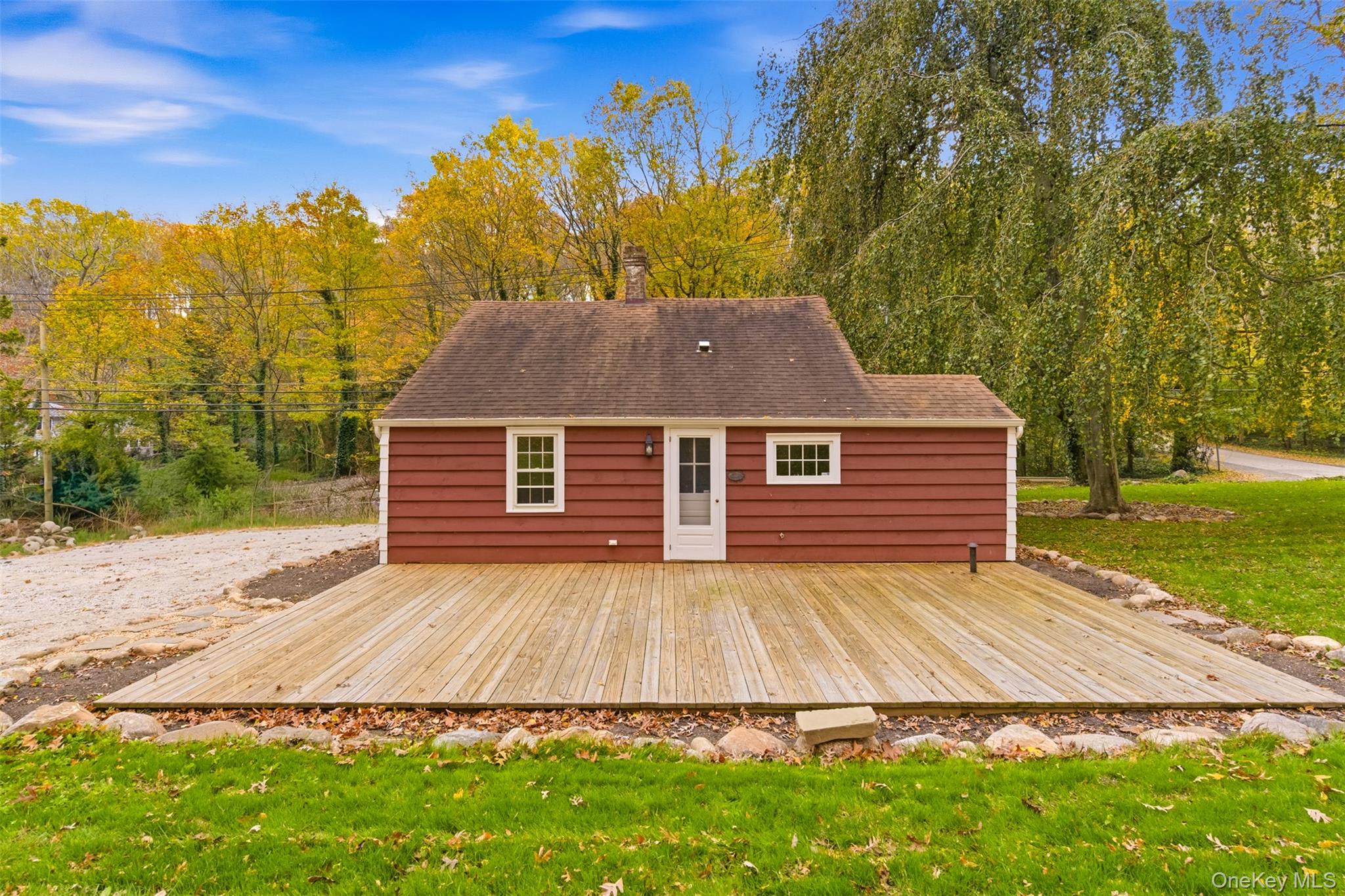 #19 photo, 289 E Main Street, Centerport , NY 11721