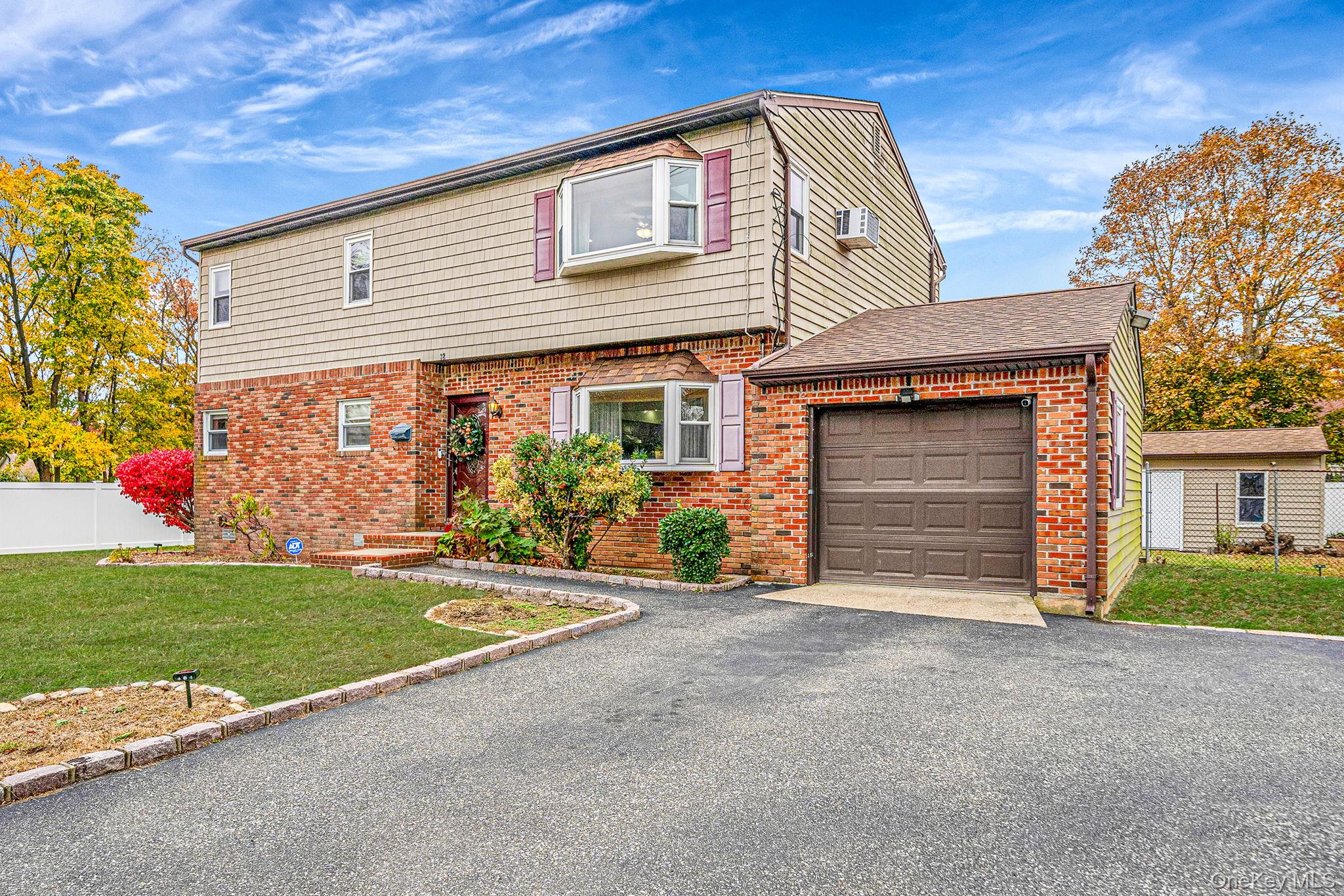 #1 photo, 32 McCue Avenue, Wyandanch , NY 11798