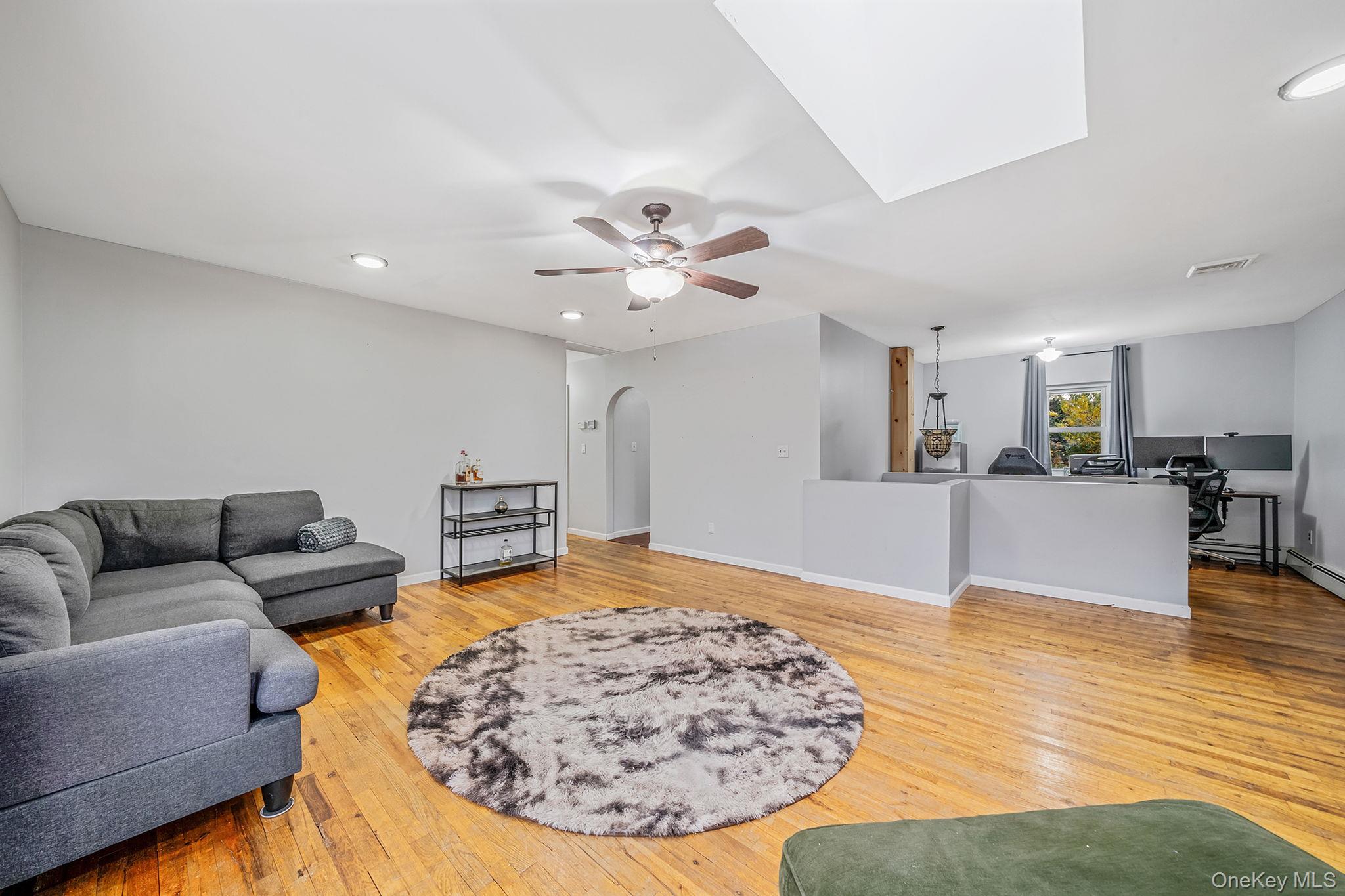 #19 photo, 32 McCue Avenue, Wyandanch , NY 11798