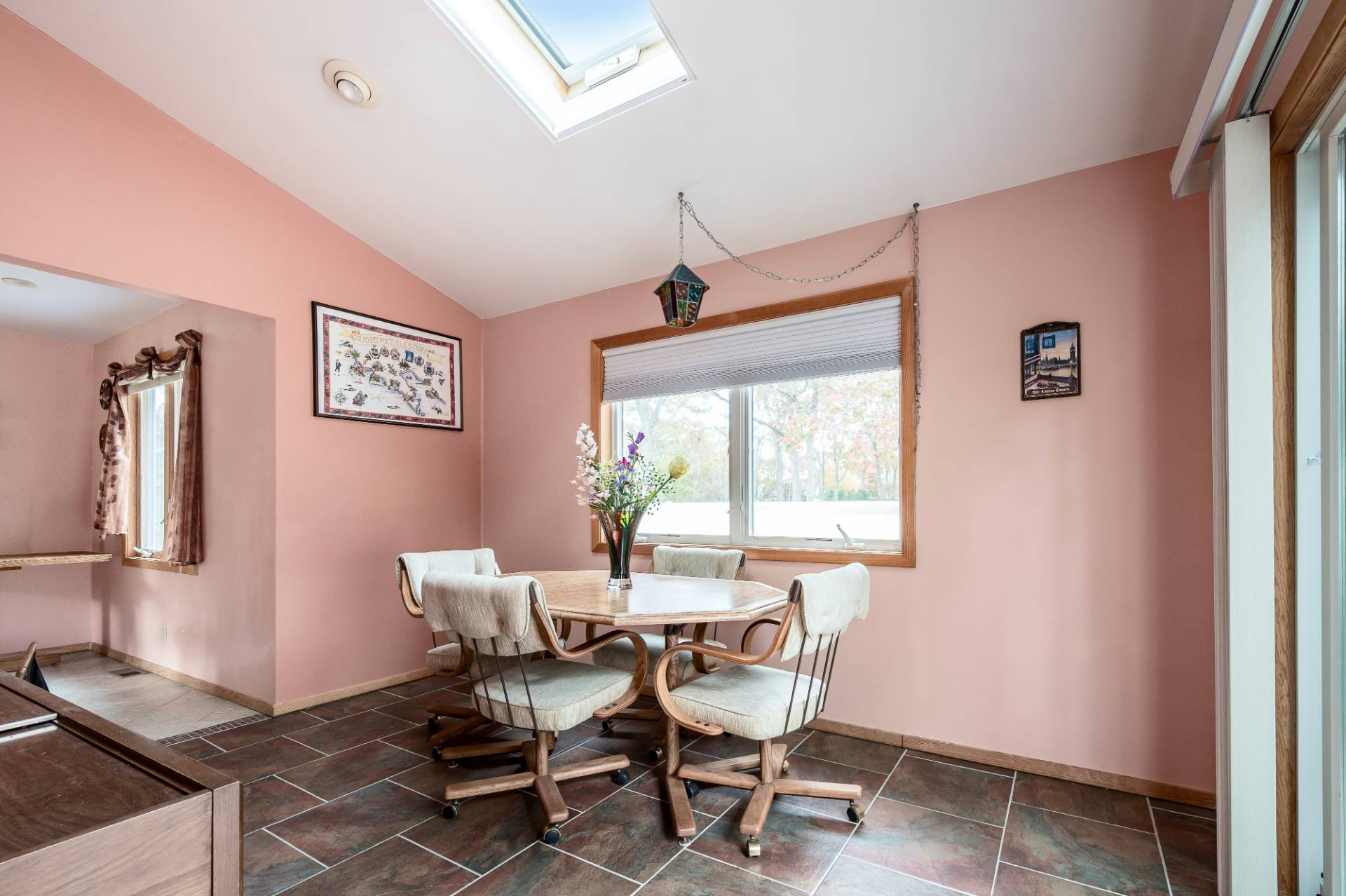 #8 photo, 21 Woodridge Rd, Hampton Bays , NY 11946