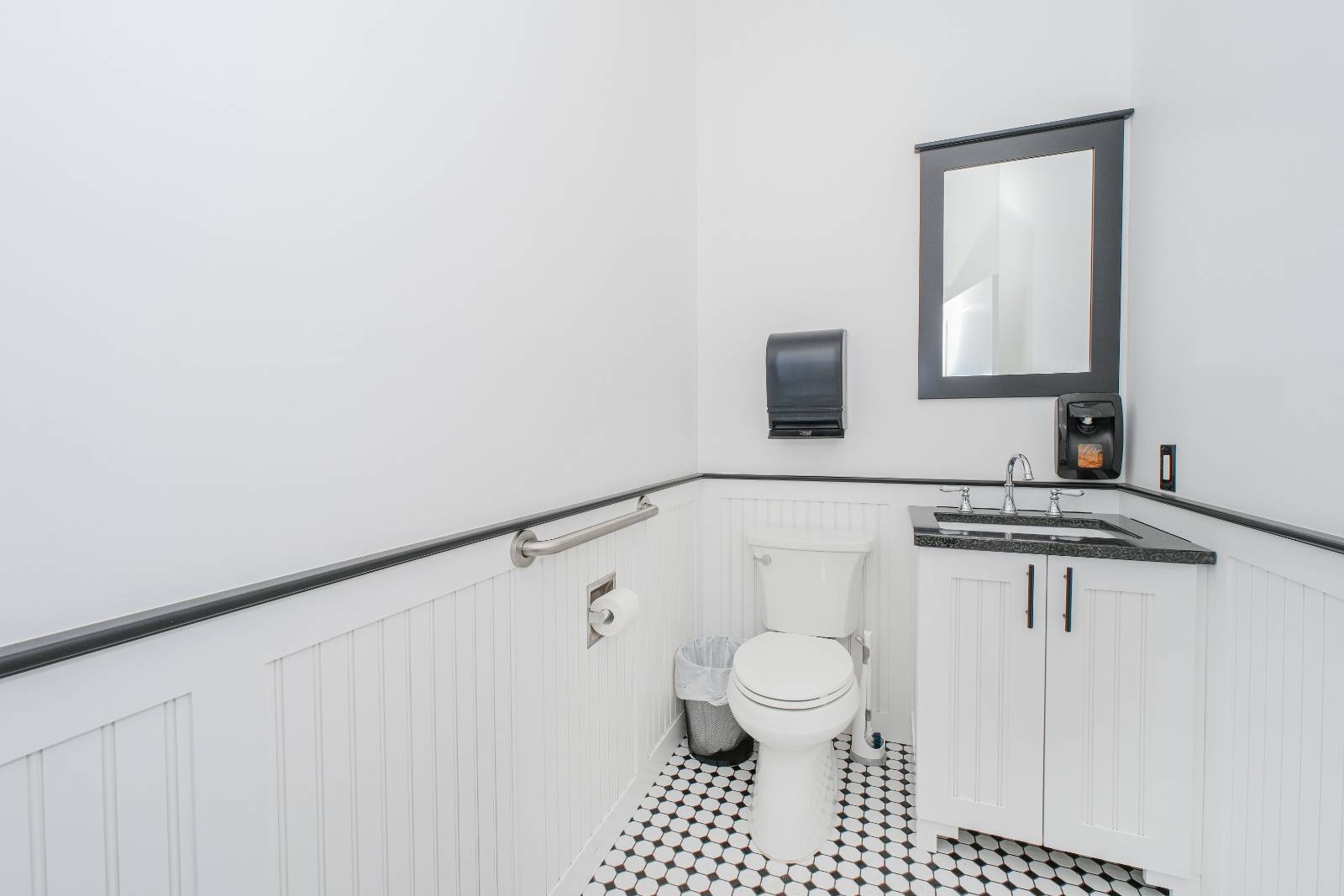 #42 photo, 1944-1952 Richmond Terrace, Staten Island , NY 10302