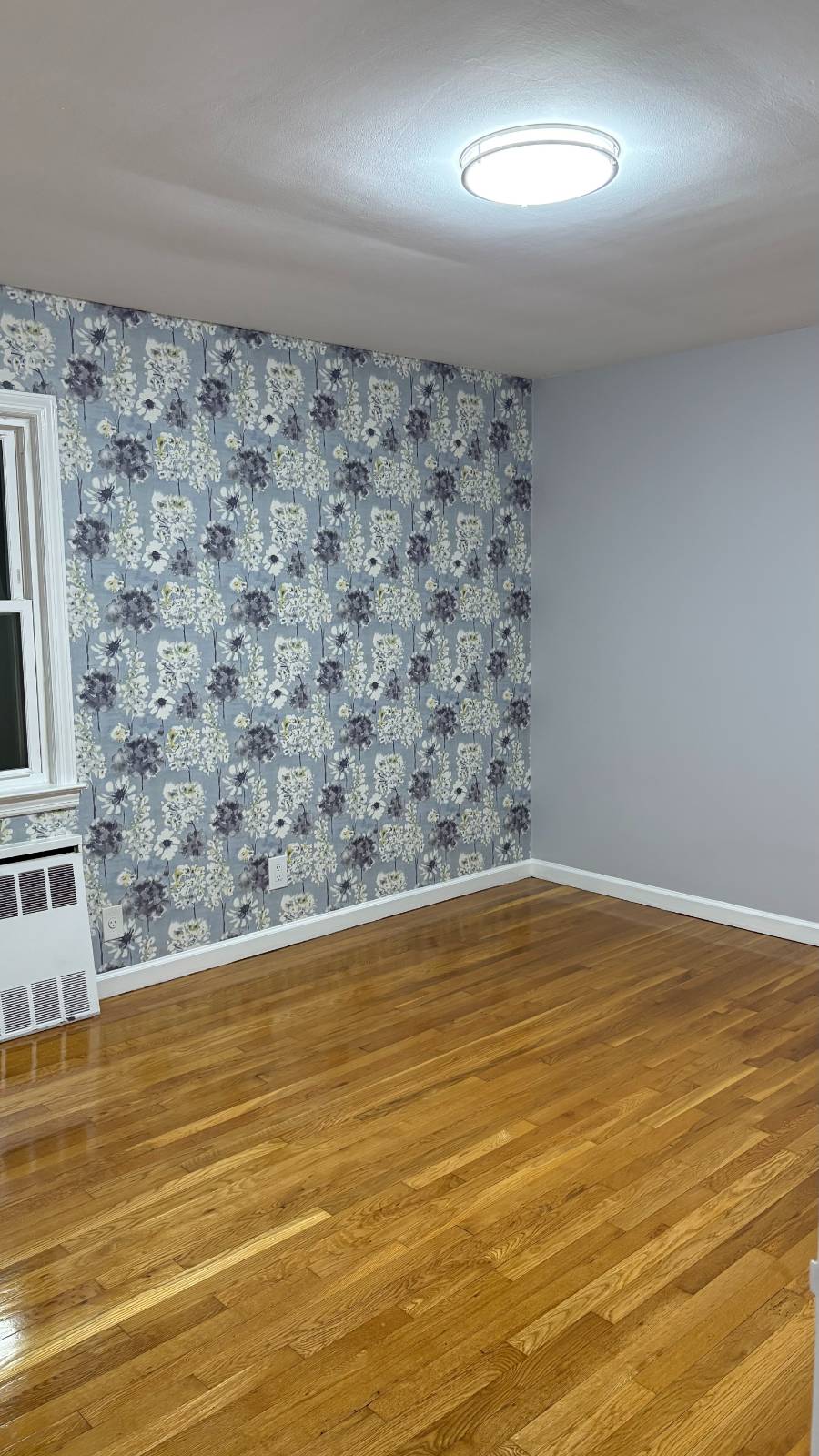 #5 photo, 268-04 83rd Ave, New Hyde Park , NY 11040