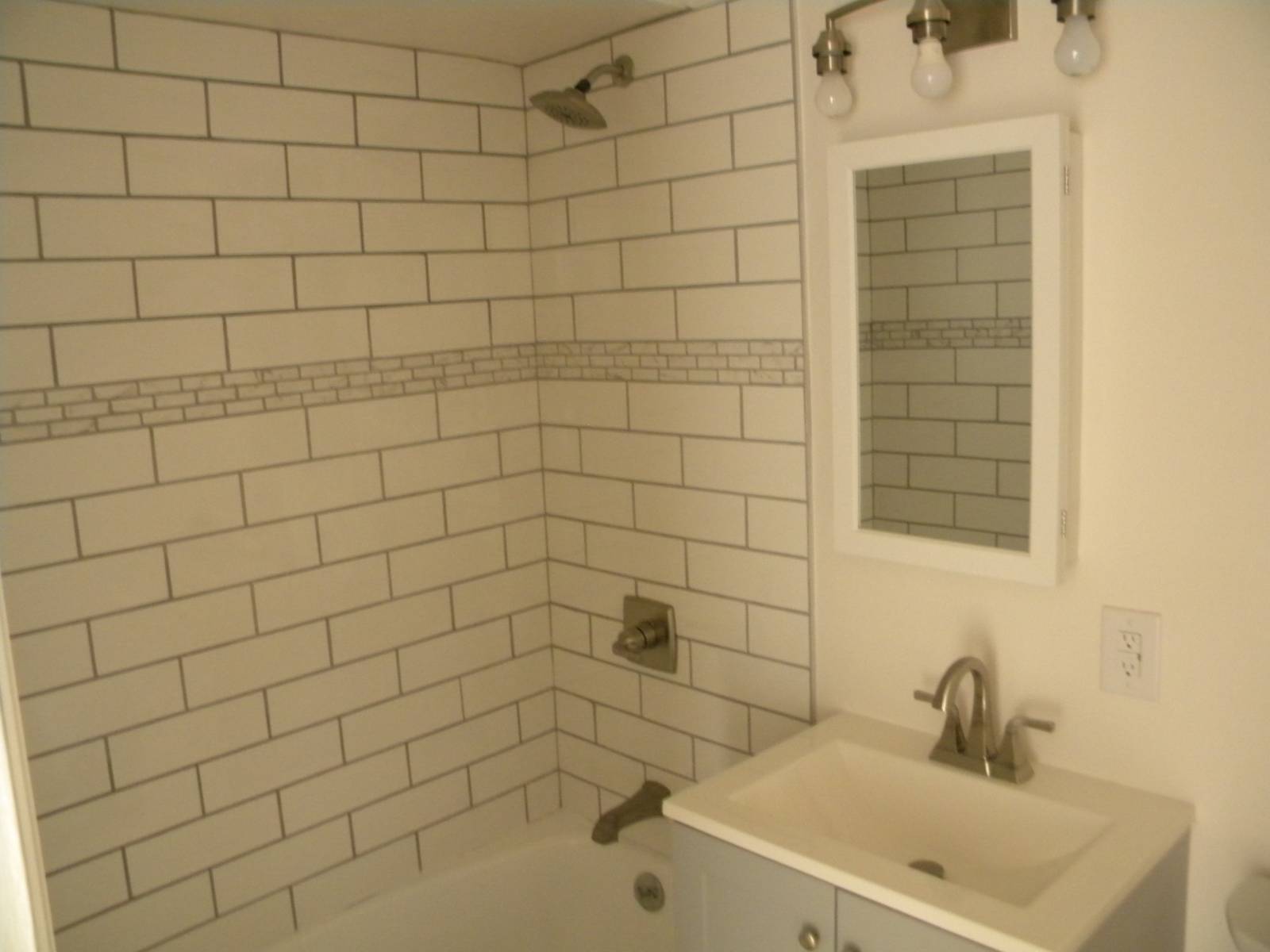 #15 photo, 70-25 Yellowstone,Blvd, #17Q, Forest Hills , NY 11375