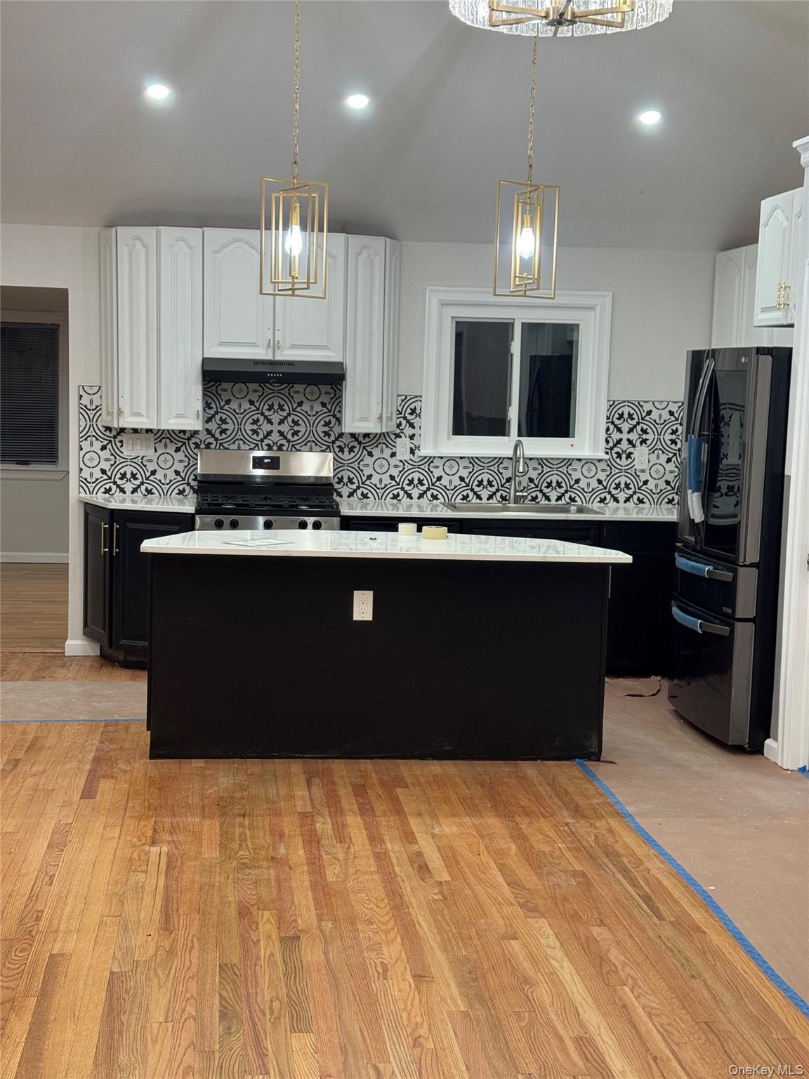 #1 photo, 712 Barnes Avenue, Baldwin , NY 11510