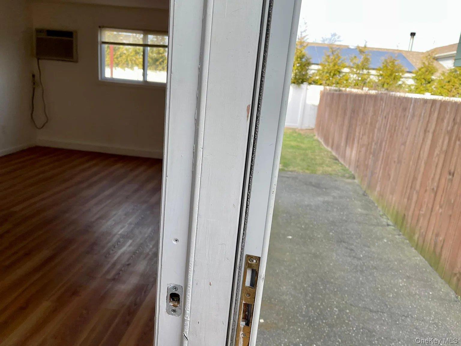 #15 photo, 36 Radcliffe Road, Island Park , NY 11558