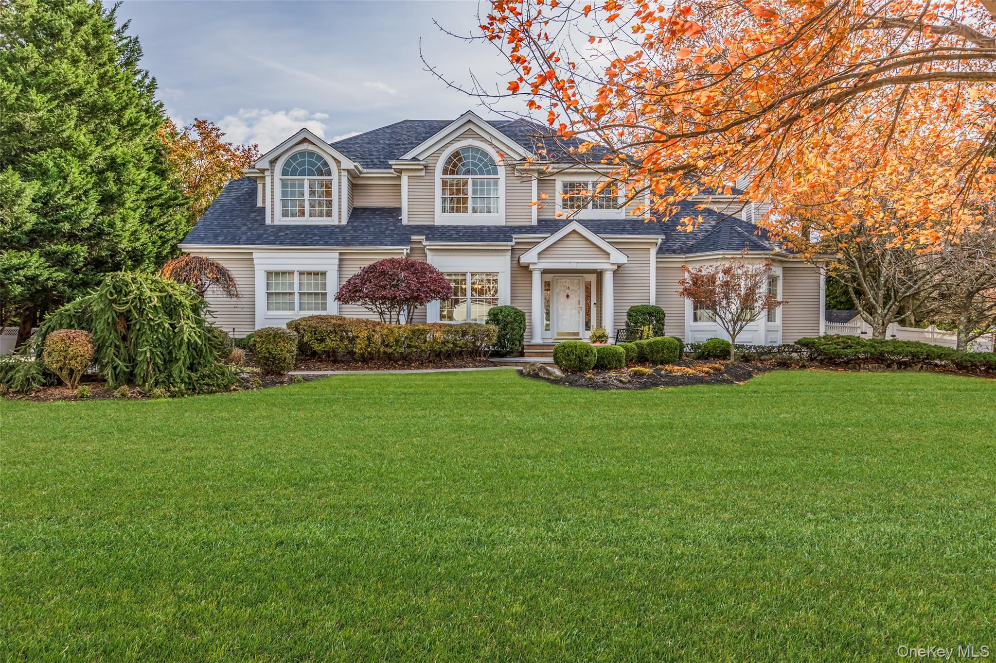 #1 photo, 16 Ashley Loop, Northport , NY 11768