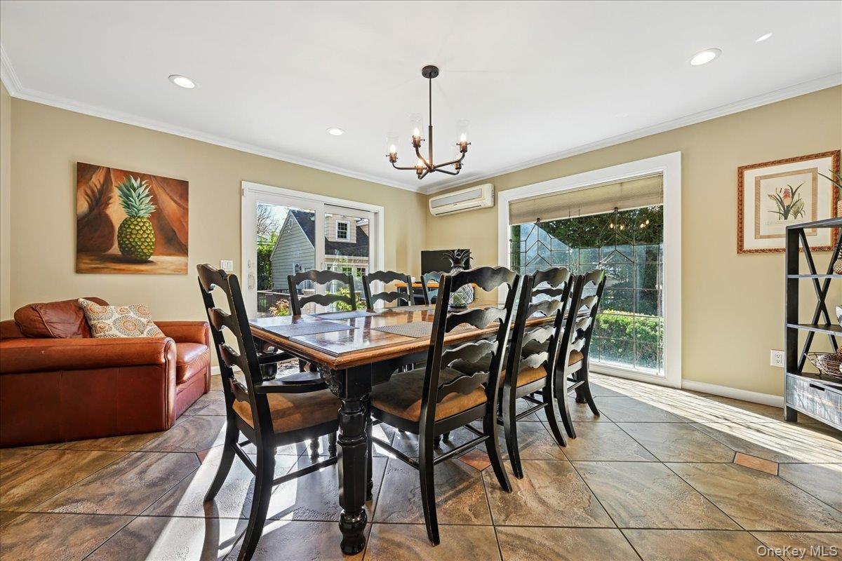 #12 photo, 136 Locust Street, Garden City , NY 11530