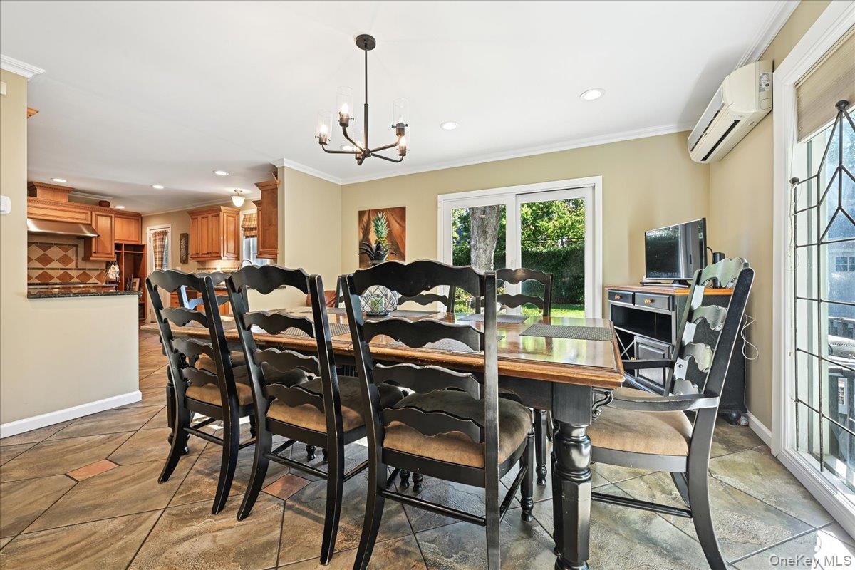 #13 photo, 136 Locust Street, Garden City , NY 11530