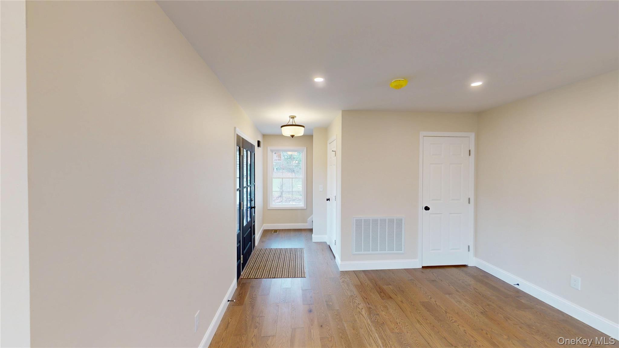 #3 photo, 1402 State Route 52, Walden , NY 12586