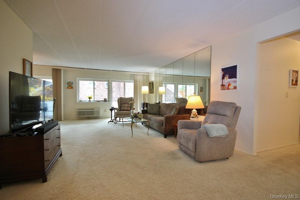 #10 photo, 30 Greenridge Avenue, White Plains , NY 10605