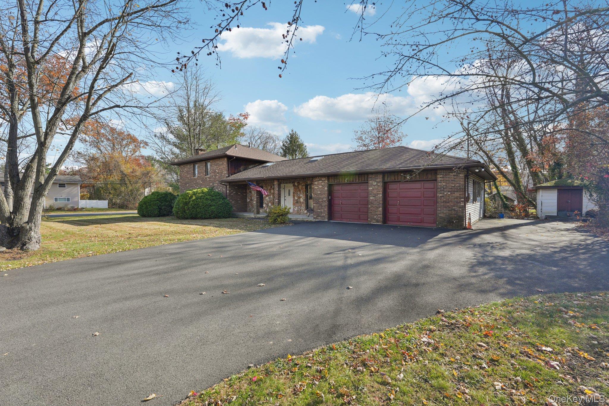 #2 photo, 24 Brenda Lane, Bardonia , NY 10954