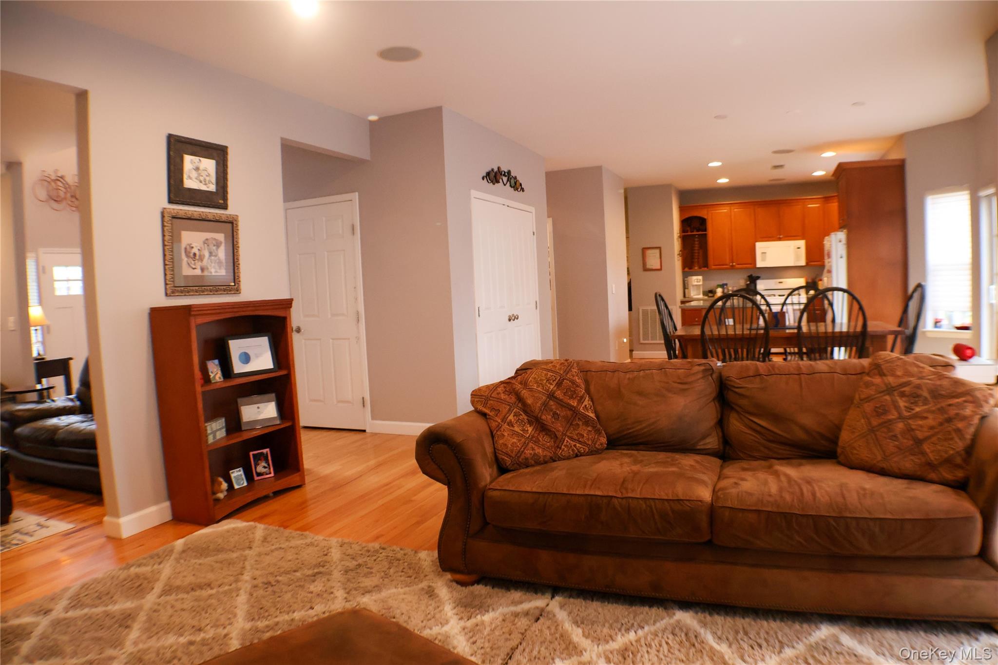 #10 photo, 5 Juniper Way, Wappingers Falls , NY 12590