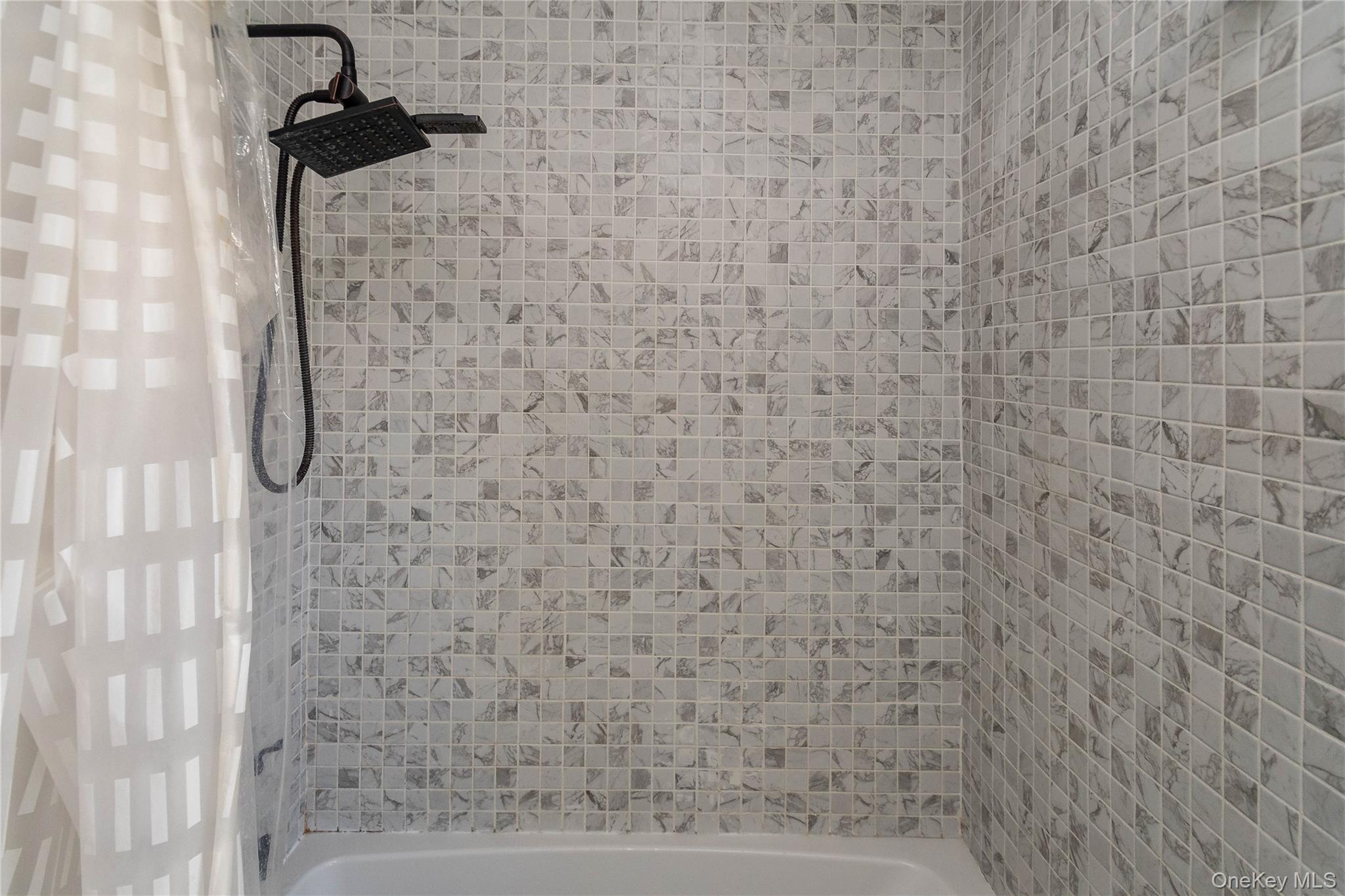 #17 photo, 36 Marian Court, Warwick , NY 10990