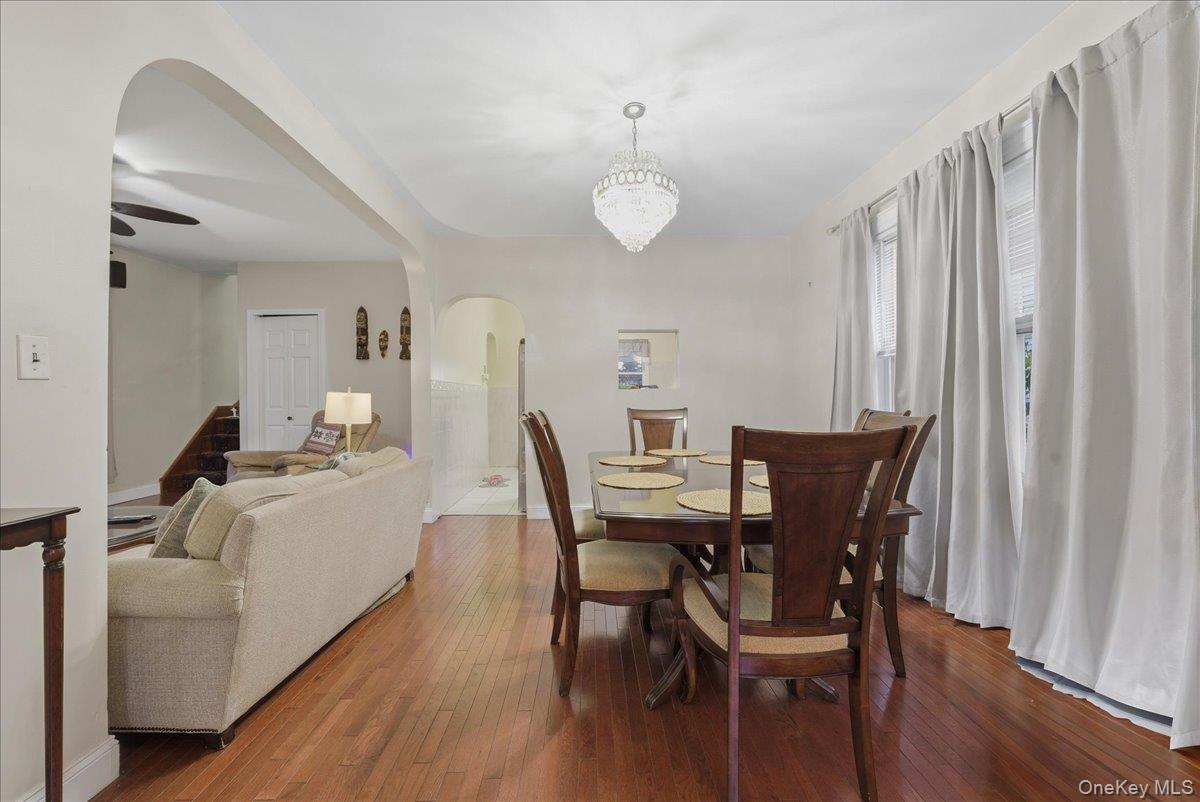 #8 photo, 32 Franklin Avenue, Lynbrook , NY 11563