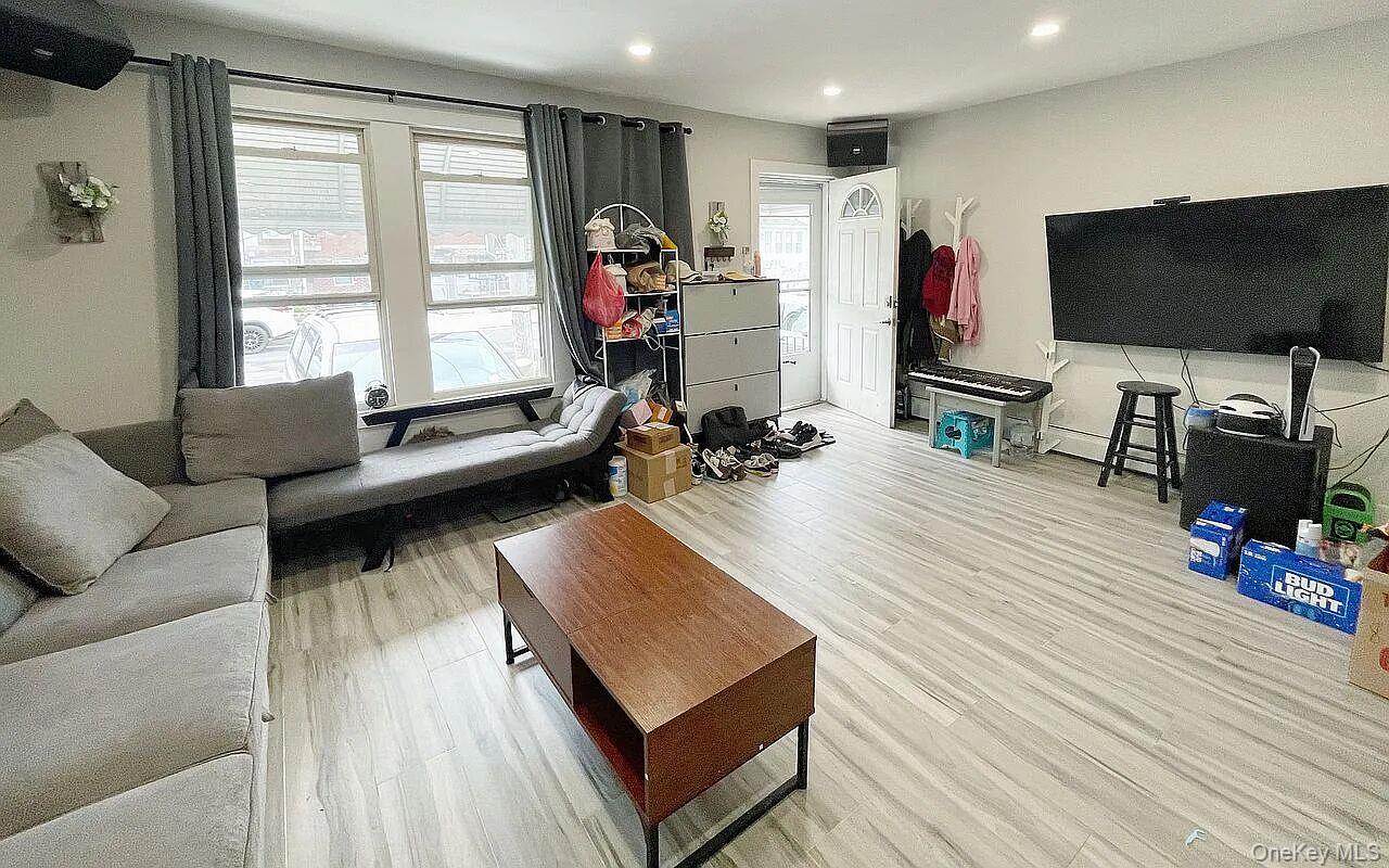 #9 photo, 5423 153rd Street, Flushing , NY 11355