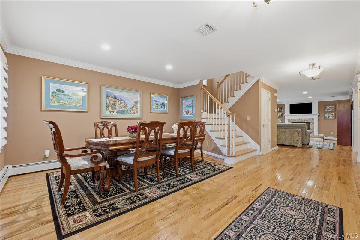 #4 photo, 2202 Beech Street, Wantagh , NY 11793