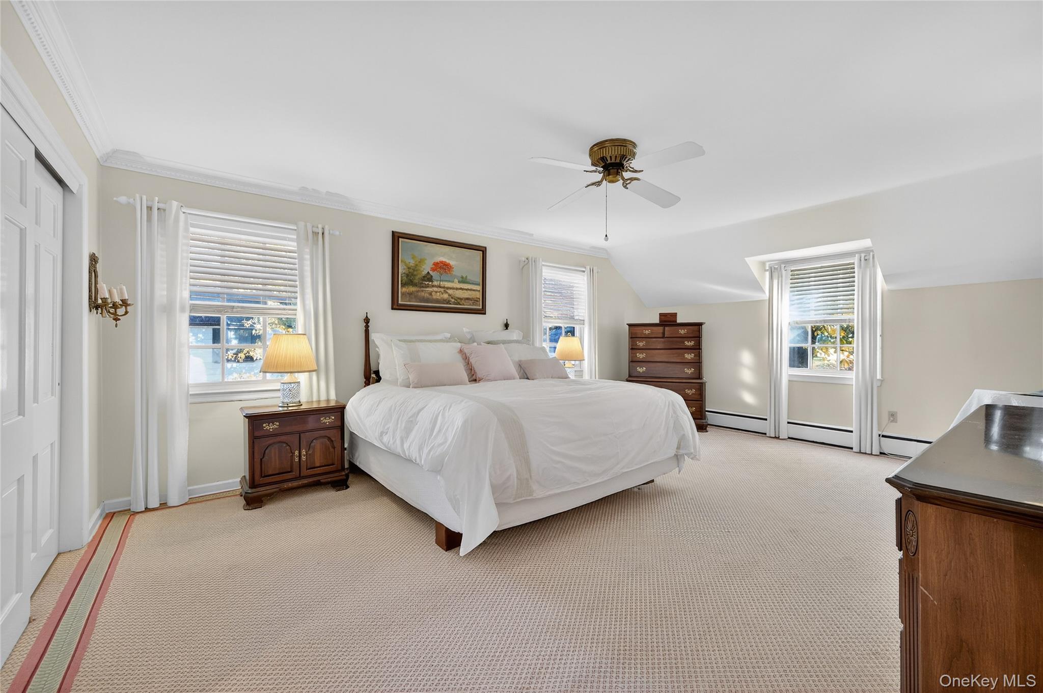 #18 photo, 7 Shore Road, Manhasset , NY 11030