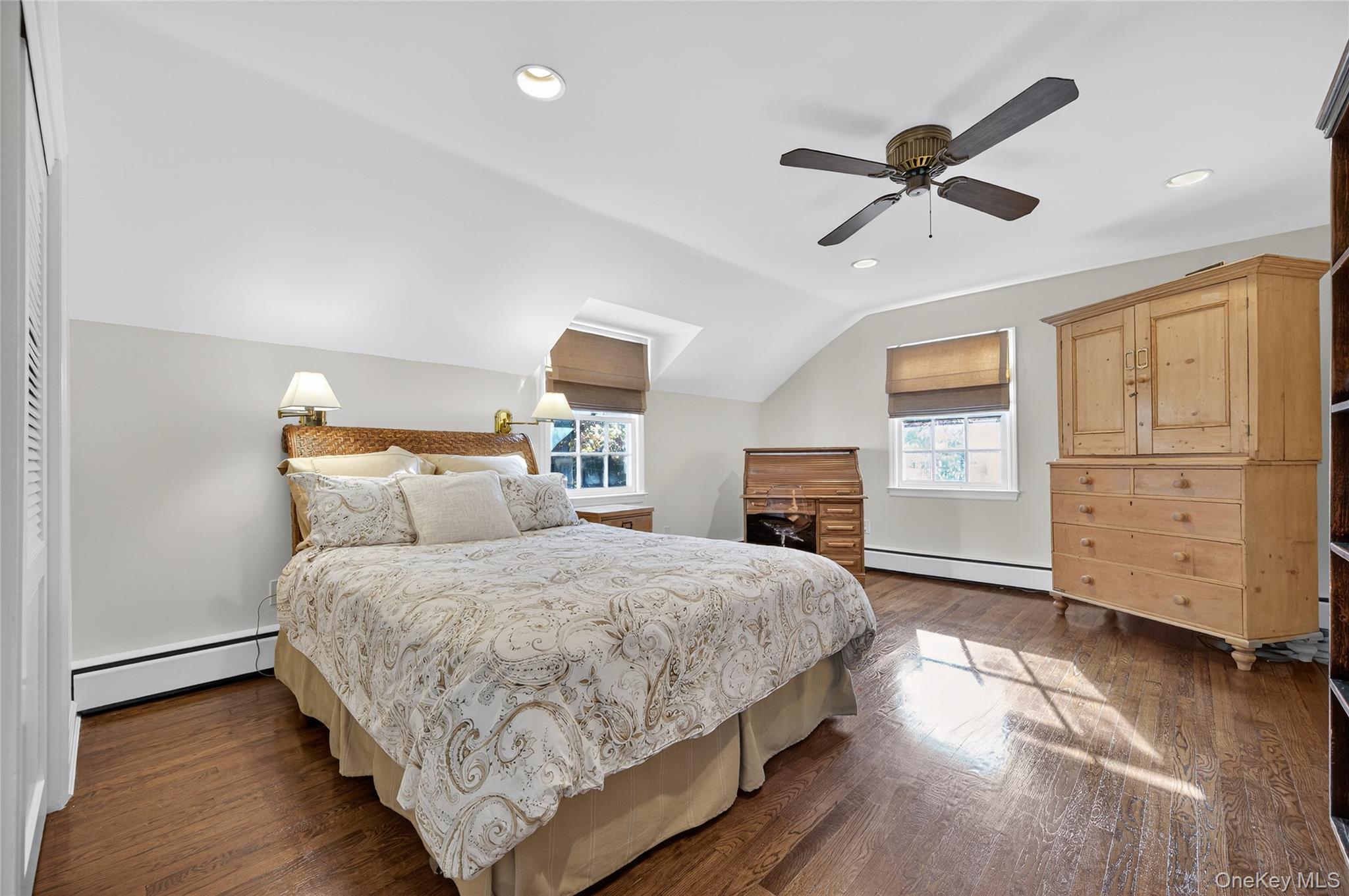 #20 photo, 7 Shore Road, Manhasset , NY 11030