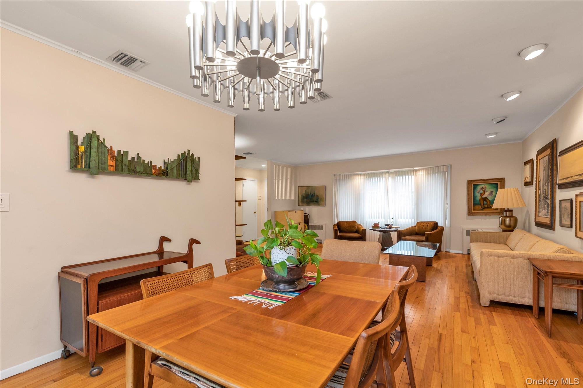 #7 photo, 104 Olive Lane, New Hyde Park , NY 11040