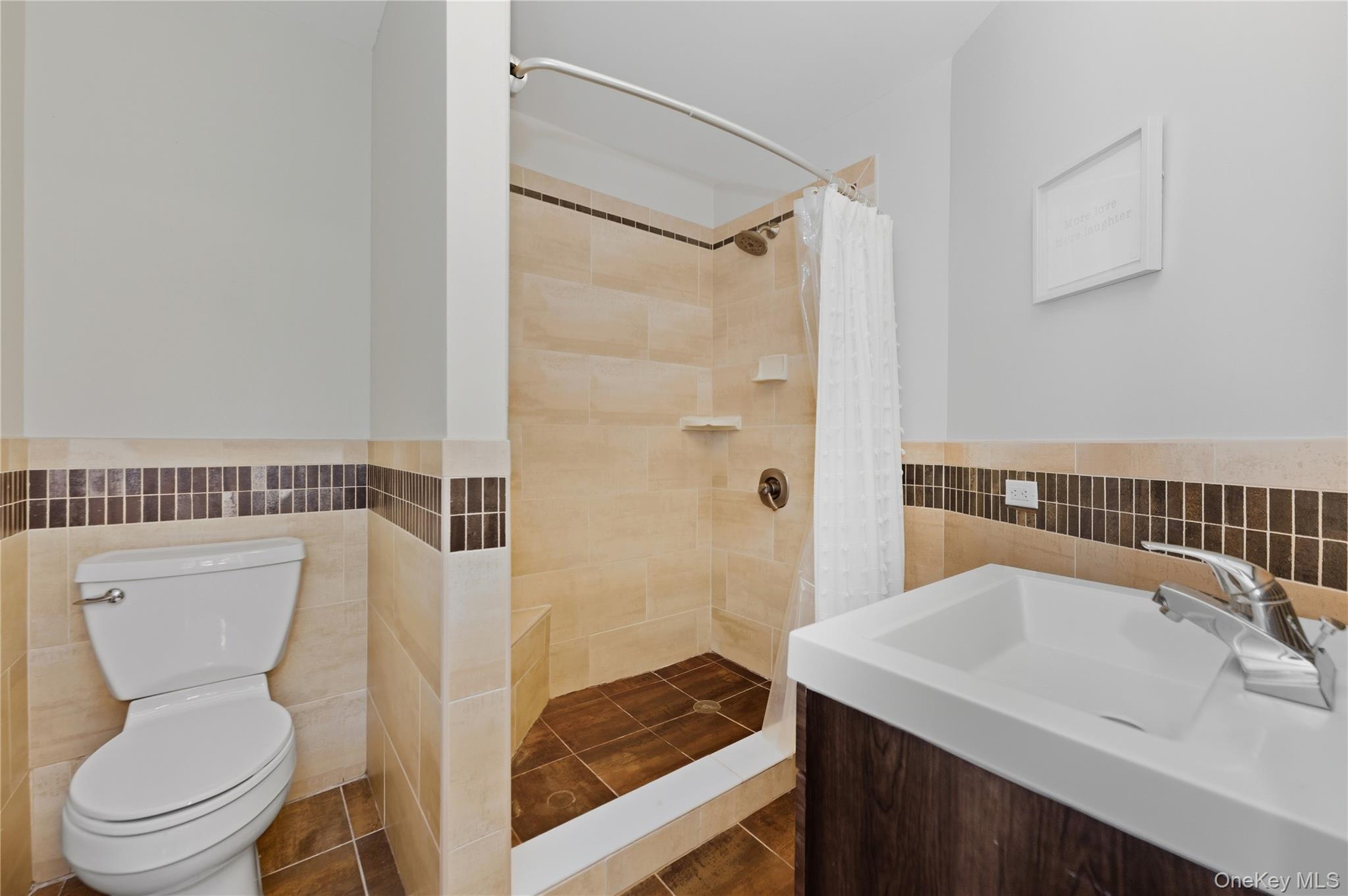 #19 photo, 509 Lincoln Boulevard, Long Beach , NY 11561