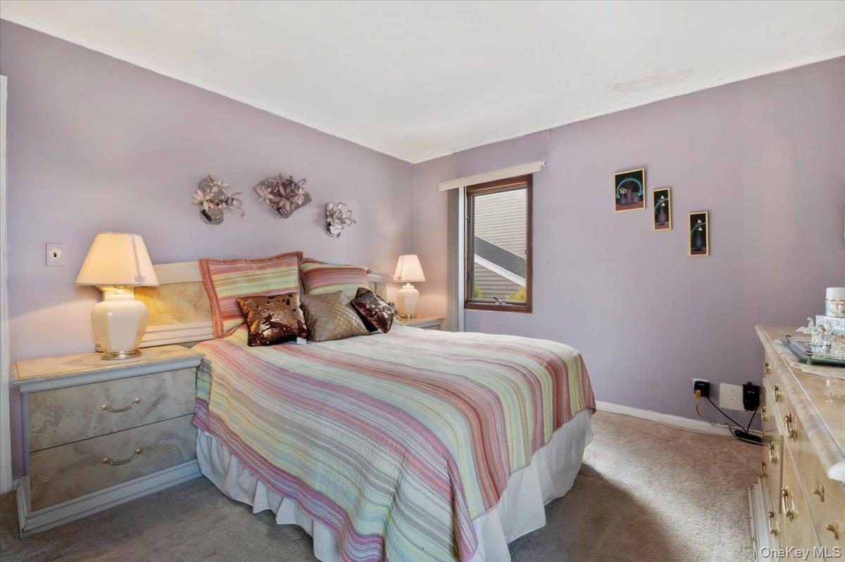 #10 photo, 26 Bradford Lane, Bethpage , NY 11714