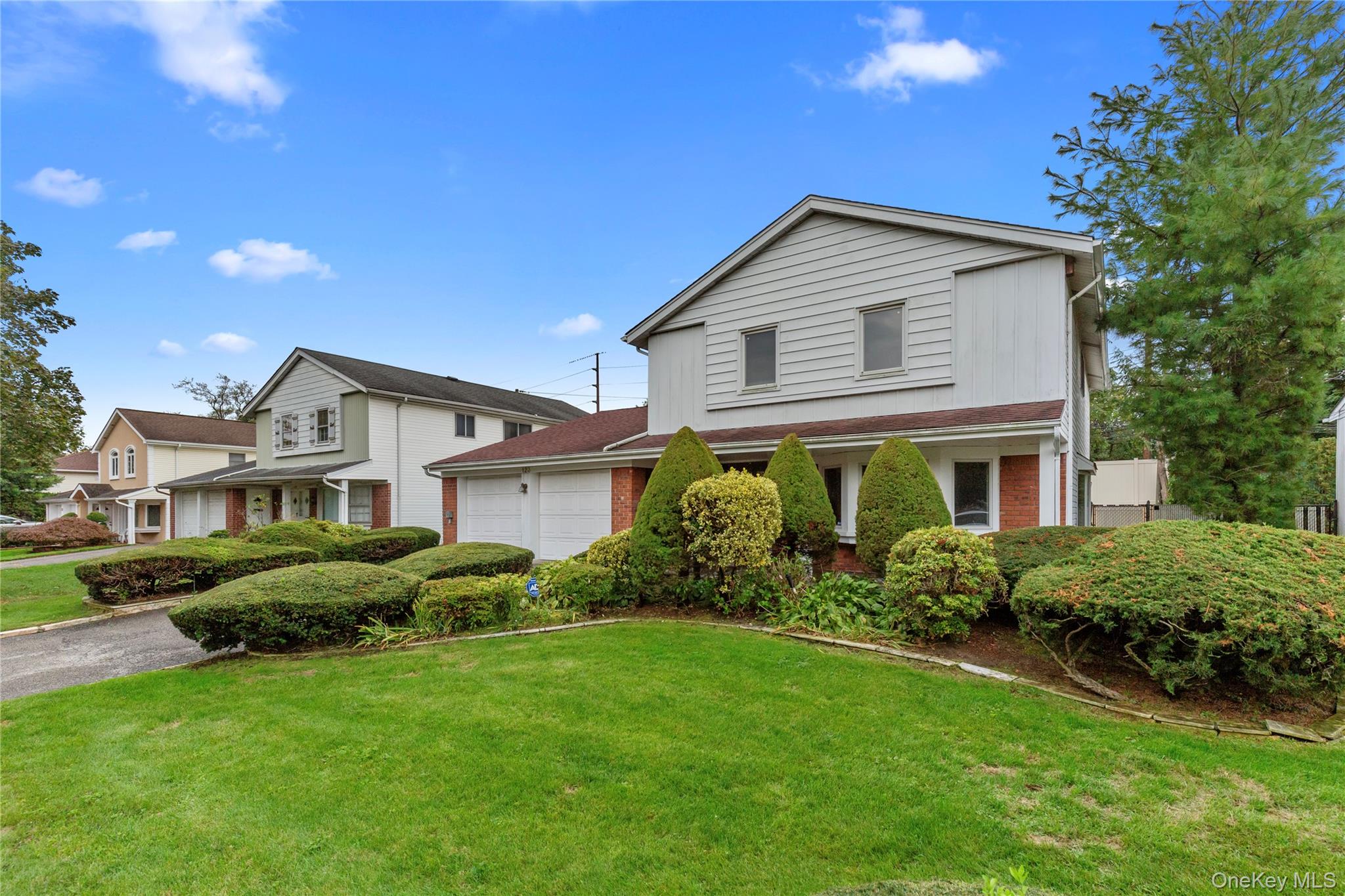 #3 photo, 123 South Drive, Manhasset Hills , NY 11040