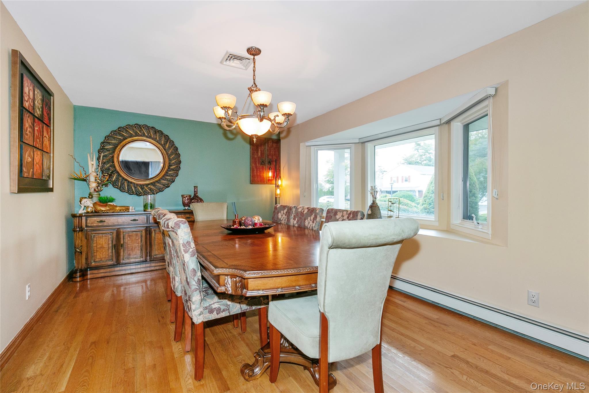 #6 photo, 123 South Drive, Manhasset Hills , NY 11040