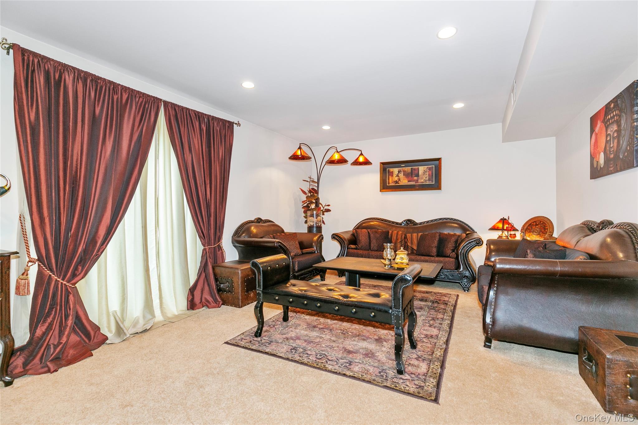 #8 photo, 123 South Drive, Manhasset Hills , NY 11040