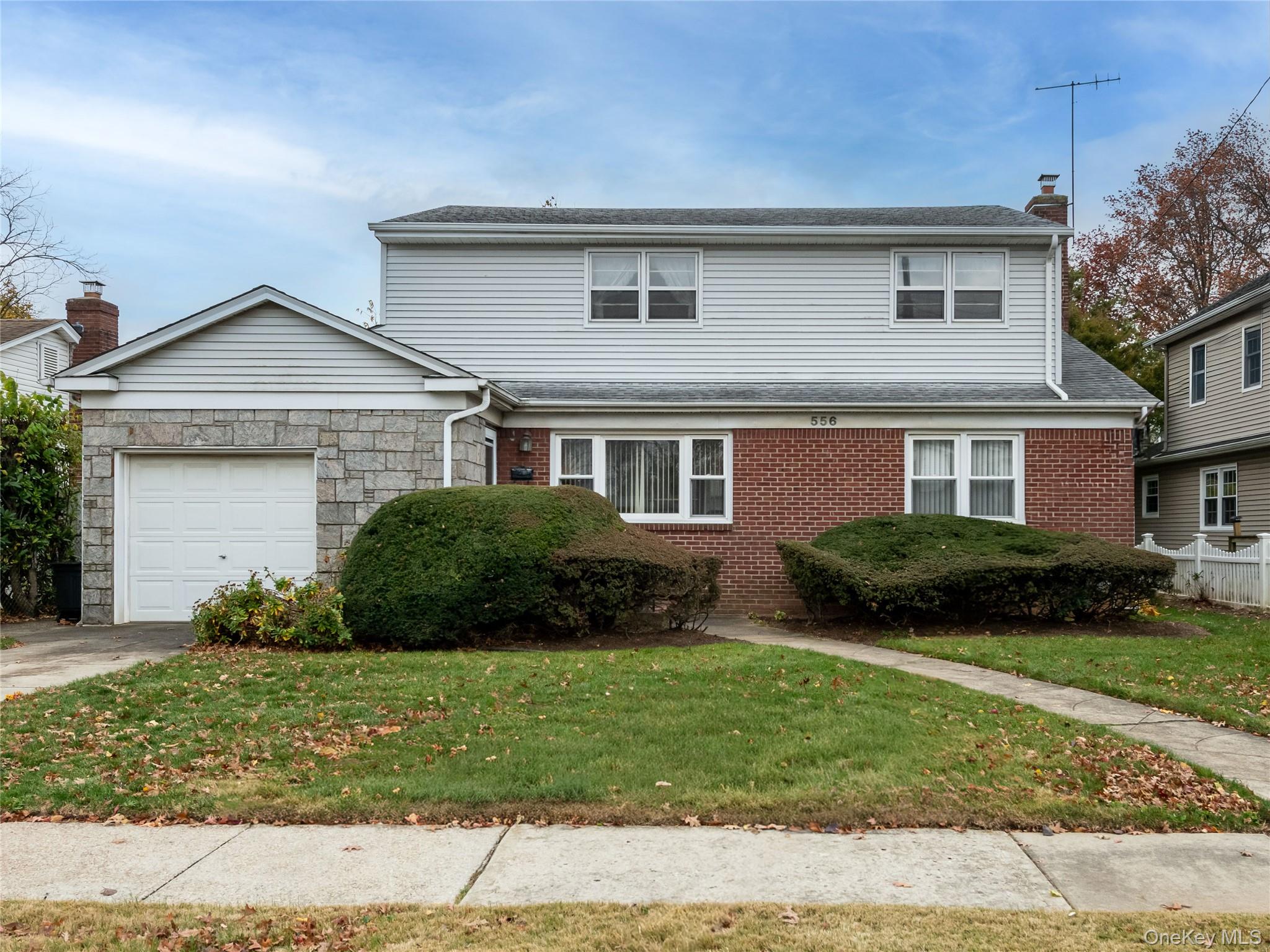#1 photo, 556 Jackson Street, Baldwin , NY 11510