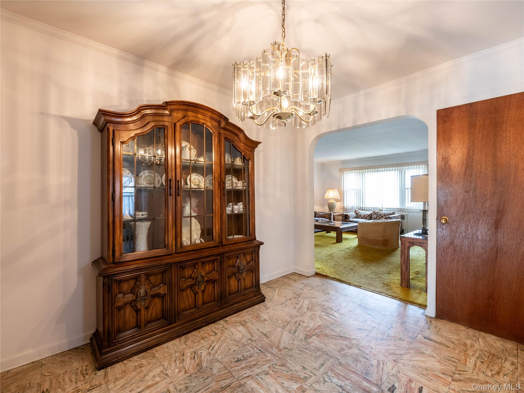 #13 photo, 556 Jackson Street, Baldwin , NY 11510