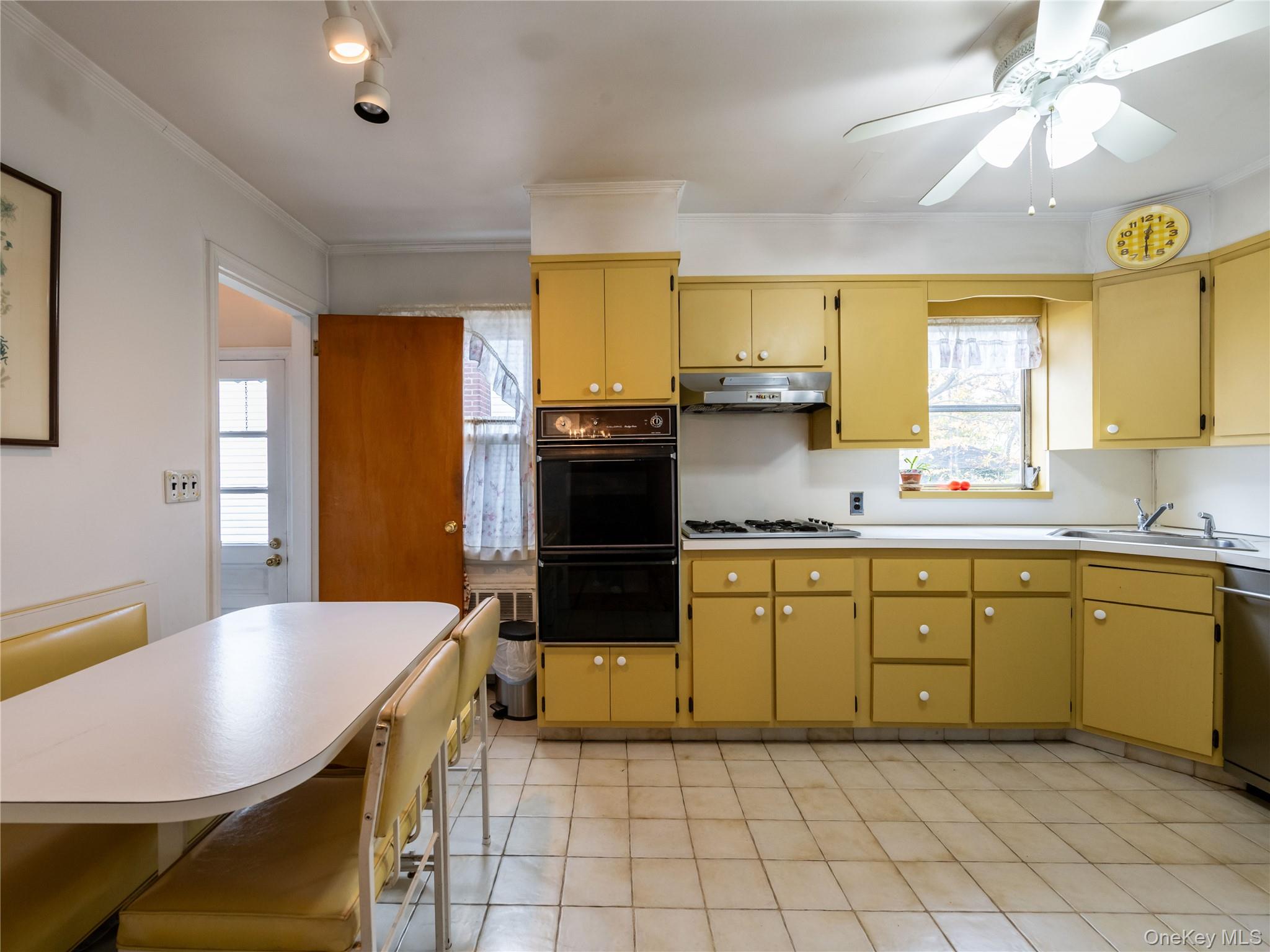 #14 photo, 556 Jackson Street, Baldwin , NY 11510