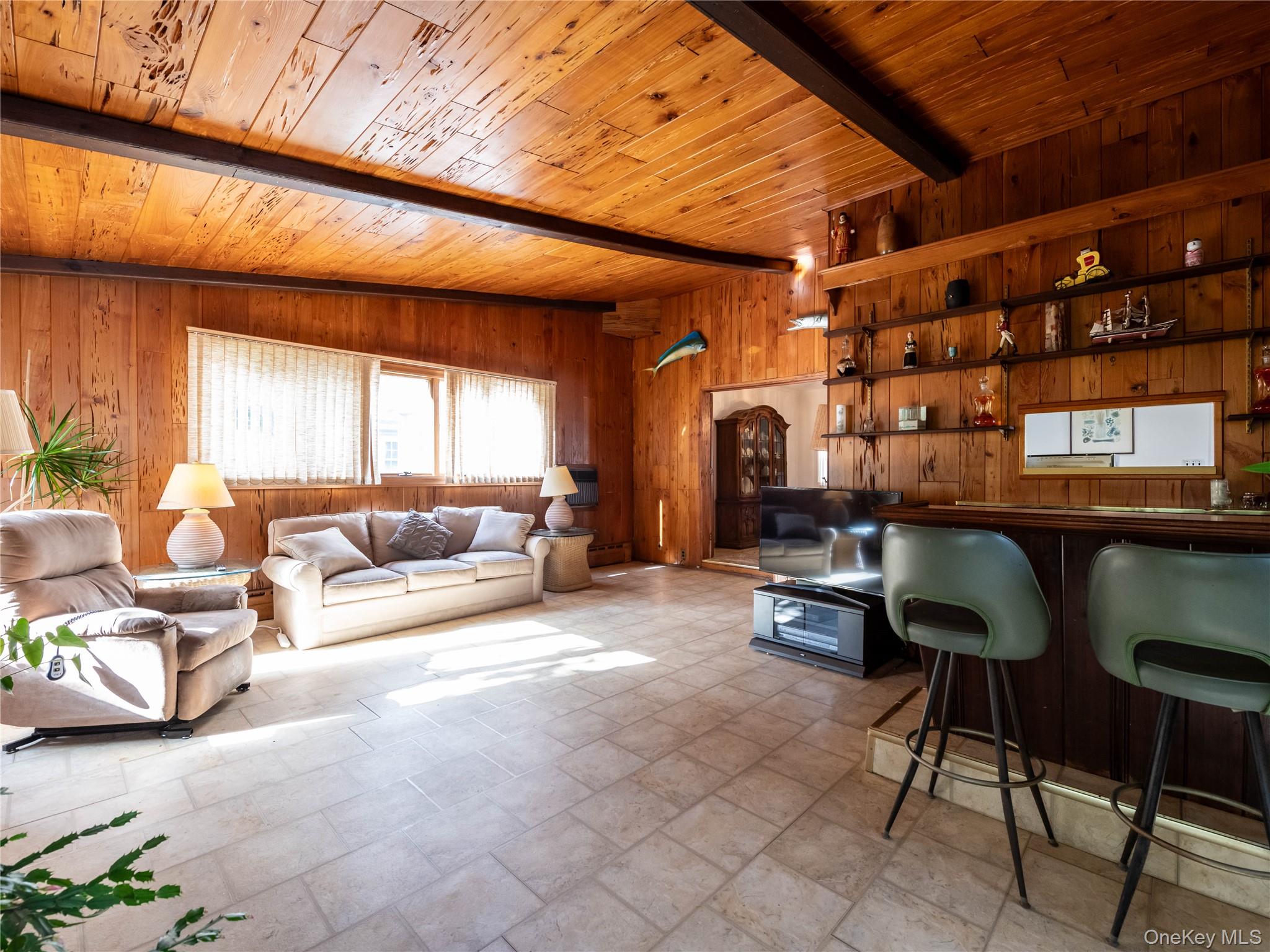 #5 photo, 556 Jackson Street, Baldwin , NY 11510