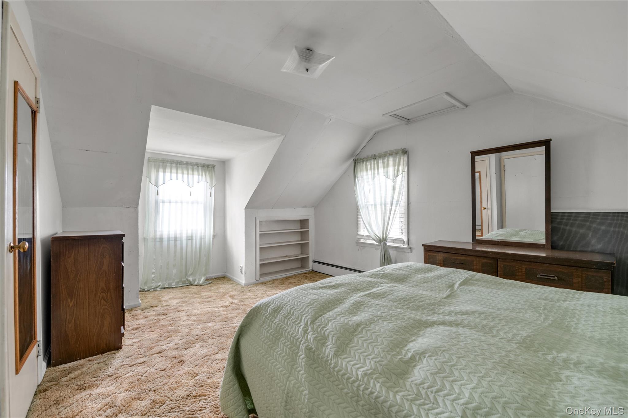 #14 photo, 34 Heath Place, Hempstead , NY 11550