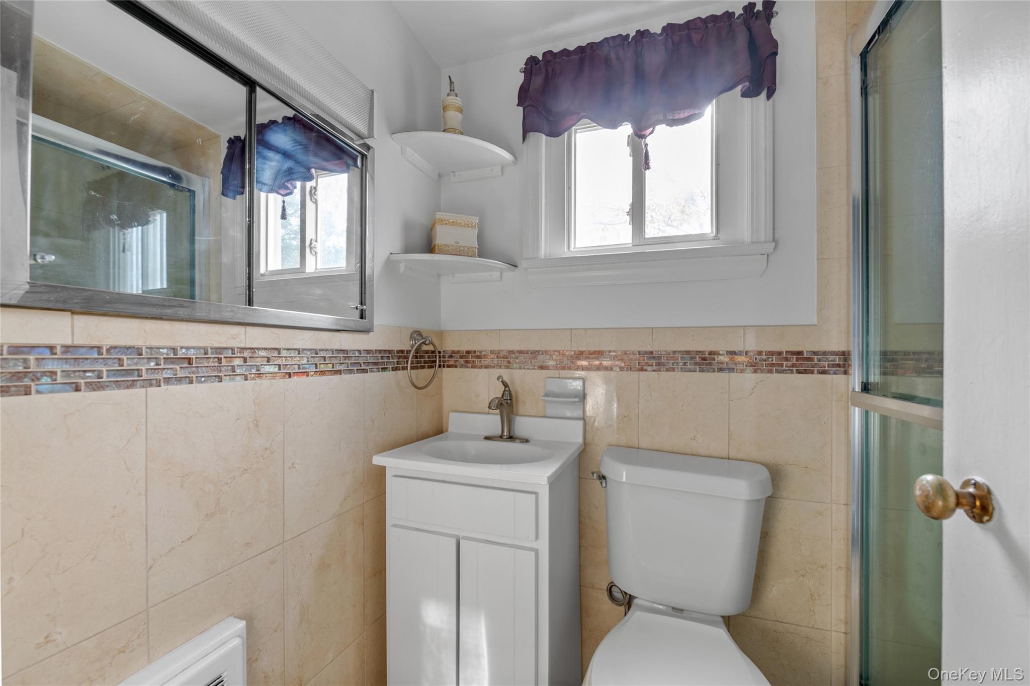 #15 photo, 34 Heath Place, Hempstead , NY 11550