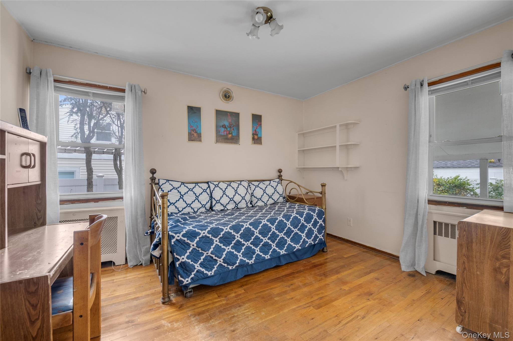 #9 photo, 34 Heath Place, Hempstead , NY 11550