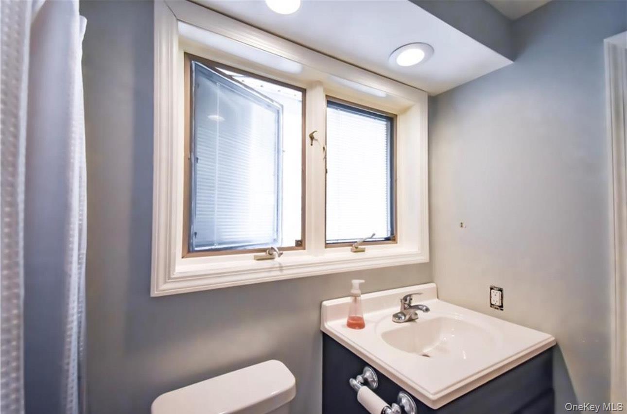 #17 photo, 85 Grand Avenue, Pearl River , NY 10965